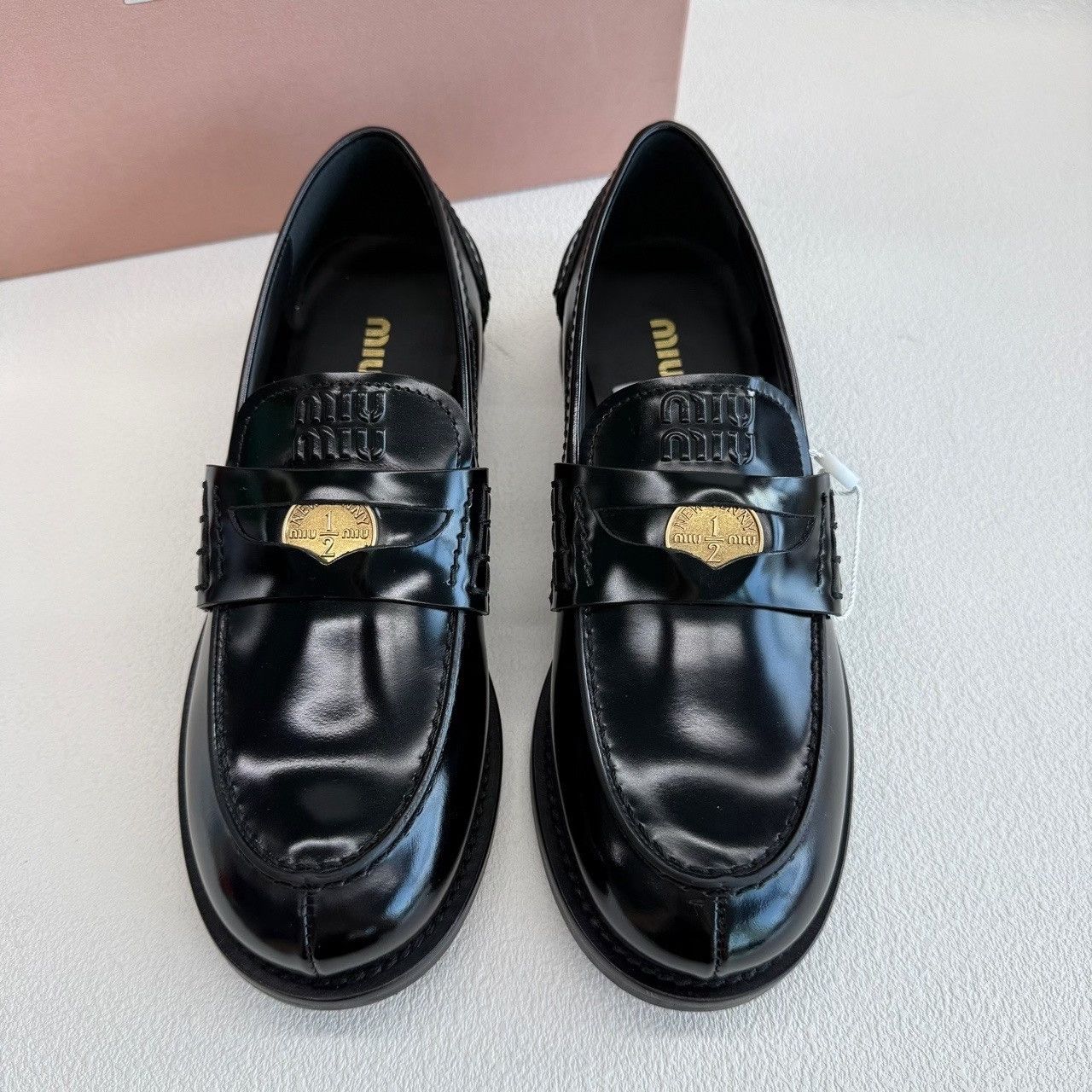 Miu Miu Miu Miu Penny Coin Leather Loafers Size 36 Size US 6 / IT 36 - 4 Thumbnail