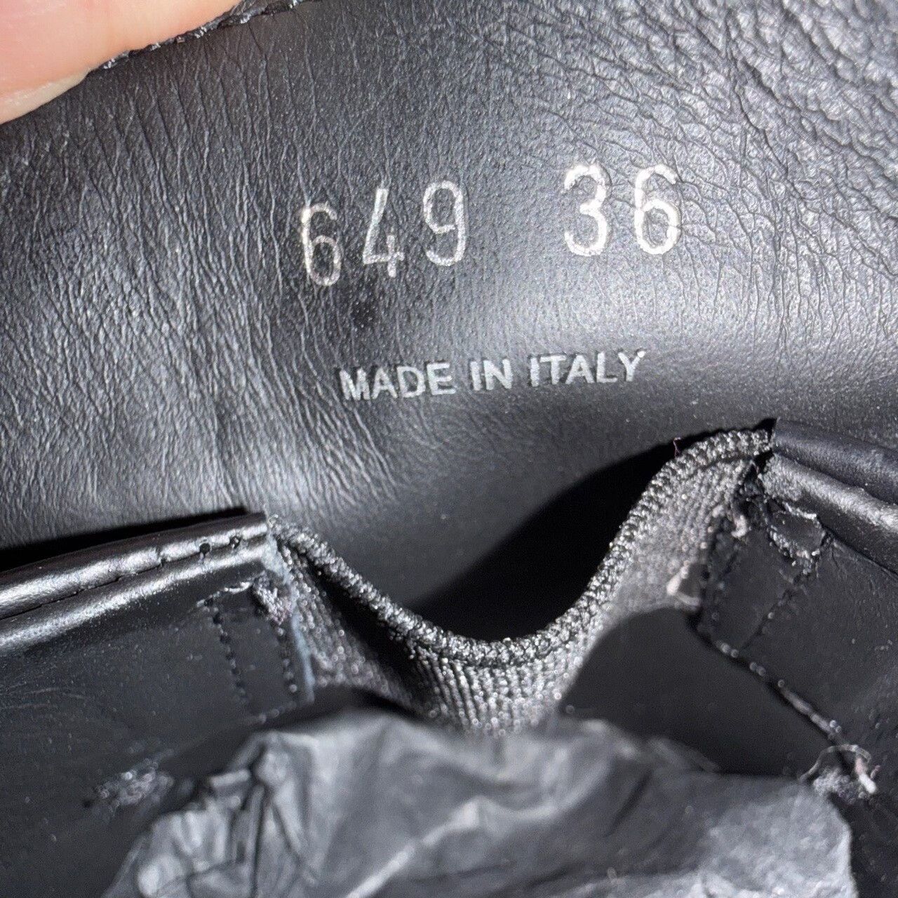 Prada Prada Monolith Leather Loafers Size 36 Size US 6 / IT 36 - 7 Thumbnail
