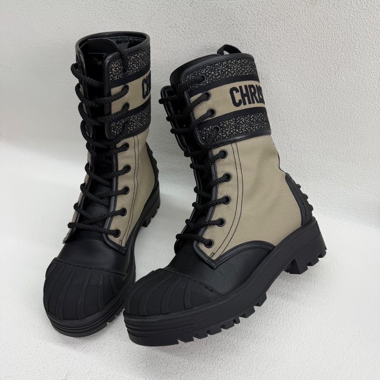 Dior Dior D-Major Canvas and Leather Boots Size 35 Size US 5 / IT 35 - 9 Thumbnail