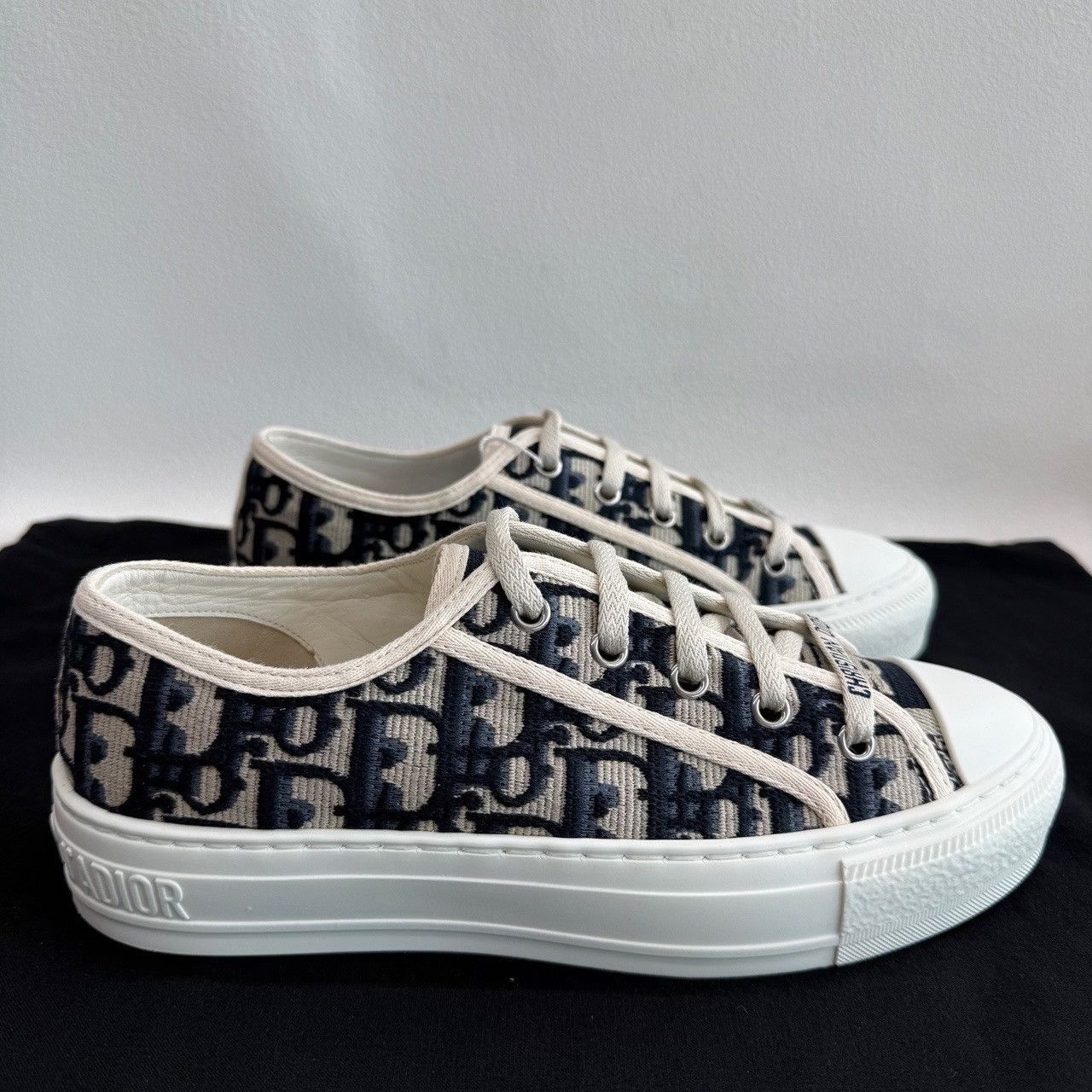 Dior Dior Walk'n'Dior Oblique Low-Top Sneakers Size 36.5 Size US 6.5 / IT 36.5 - 5 Thumbnail