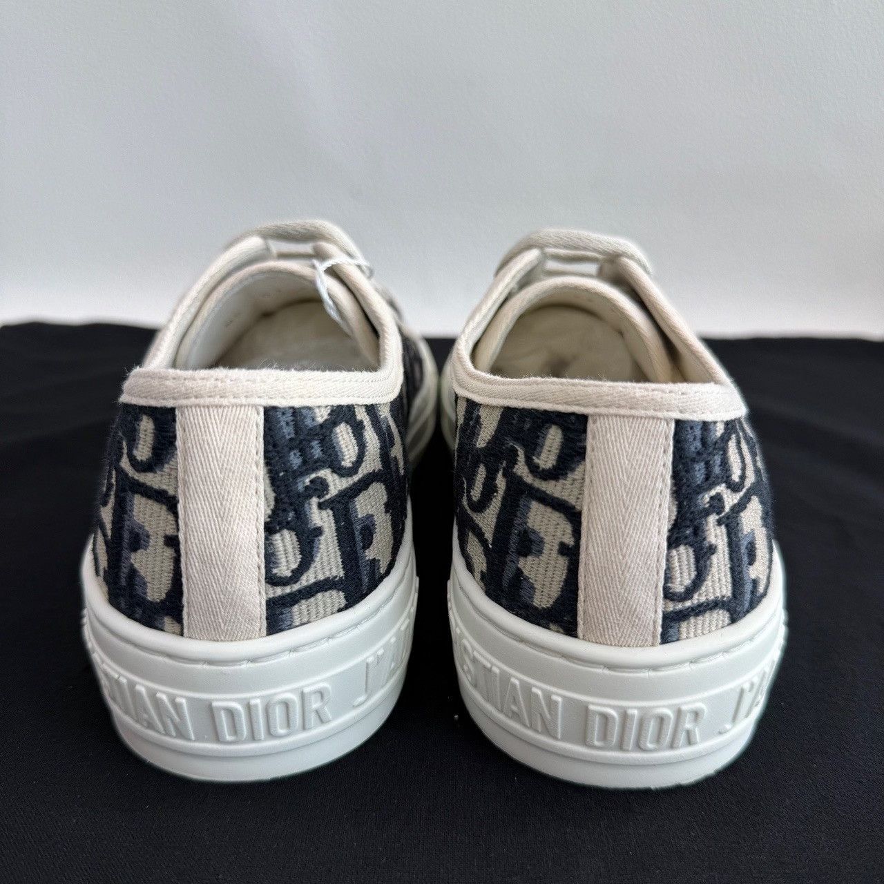 Dior Dior Walk'n'Dior Oblique Low-Top Sneakers Size 36.5 Size US 6.5 / IT 36.5 - 6 Thumbnail