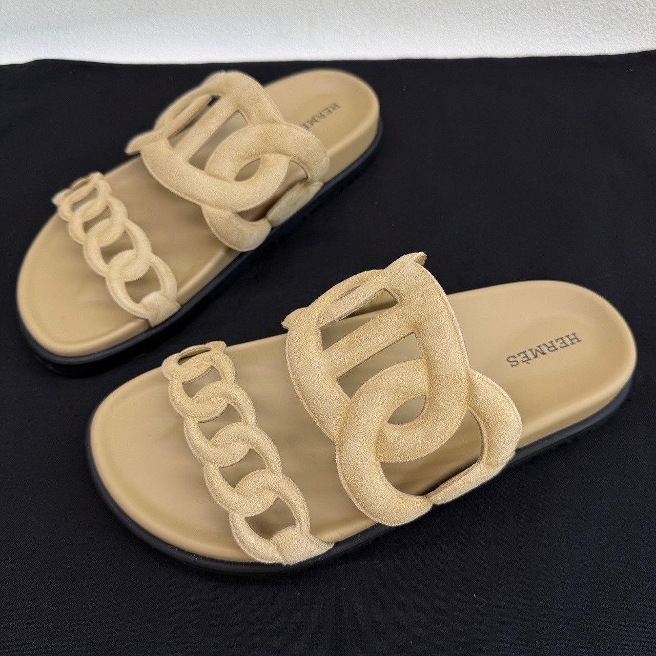 Hermes Hermès Suede Sandals Size 36.5 Size US 6.5 / IT 36.5 - 2 Thumbnail