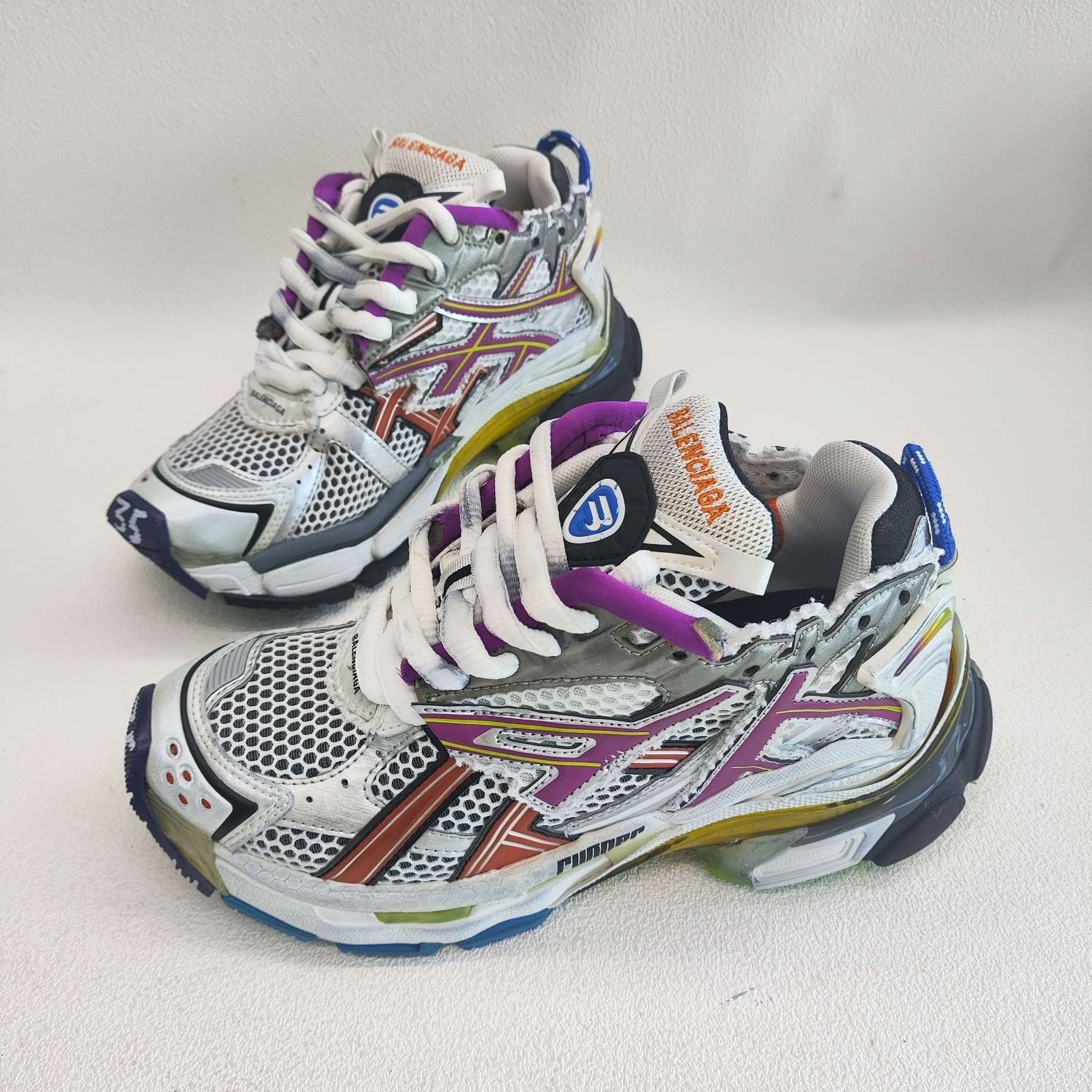 Balenciaga Balenciaga Multi Runner Sneakers Size 35 Size US 5 / IT 35 - 2 Thumbnail