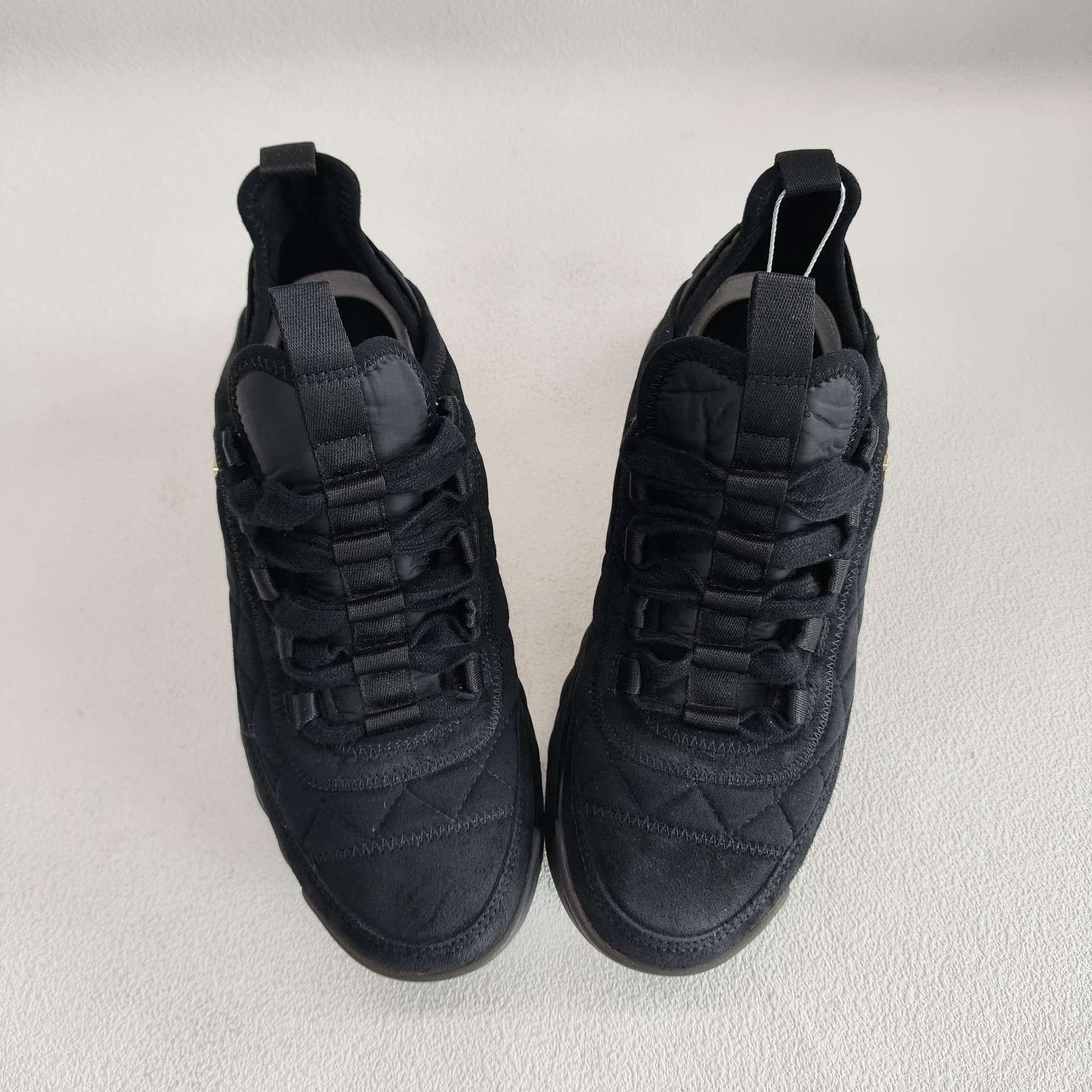 Chanel Chanel Quilted Suede Low-Top Sneakers Size 36 Size US 6 / IT 36 - 10 Thumbnail