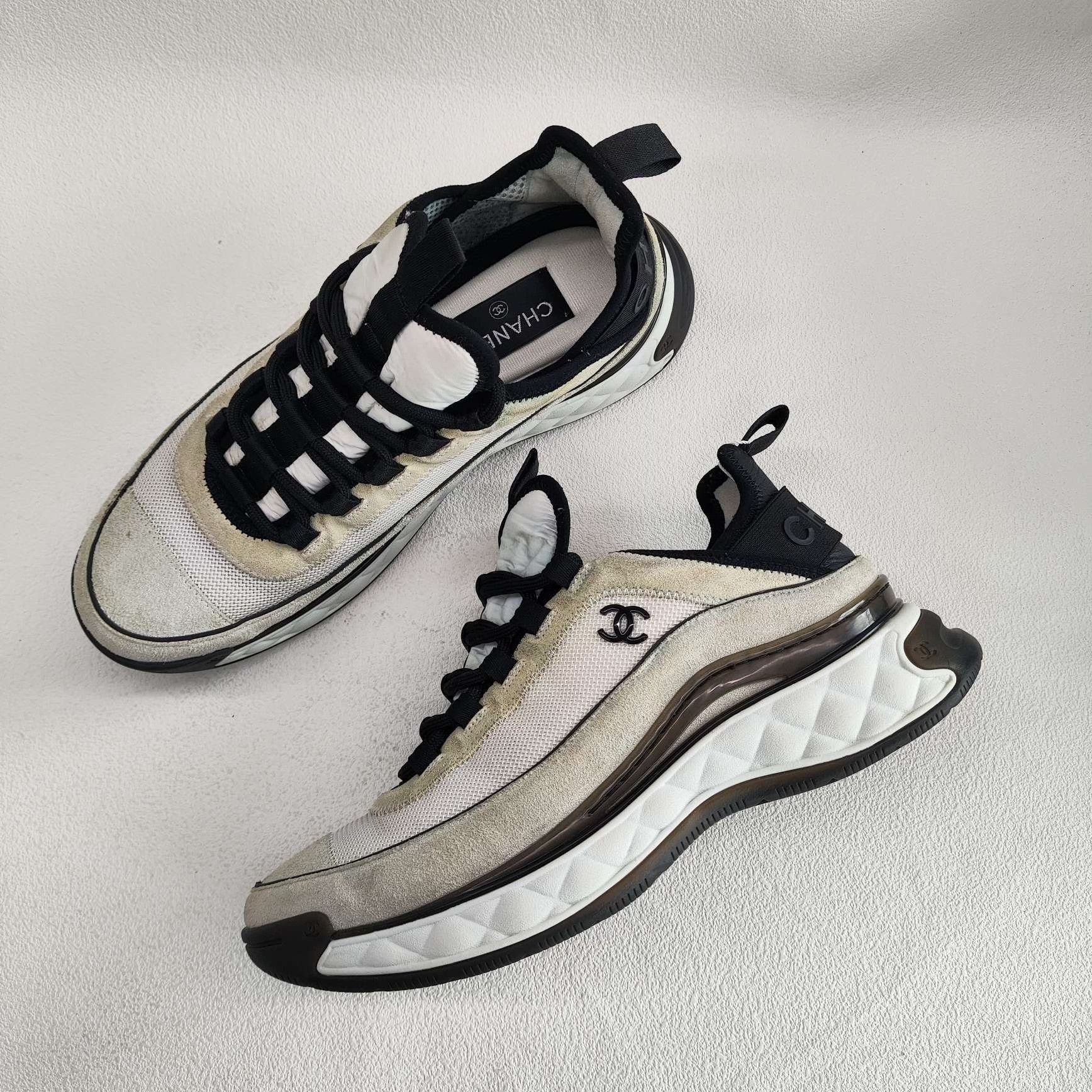 Chanel Chanel Logo Low-Top Sneakers Size 40 Size US 9 / IT 39 - 9 Thumbnail