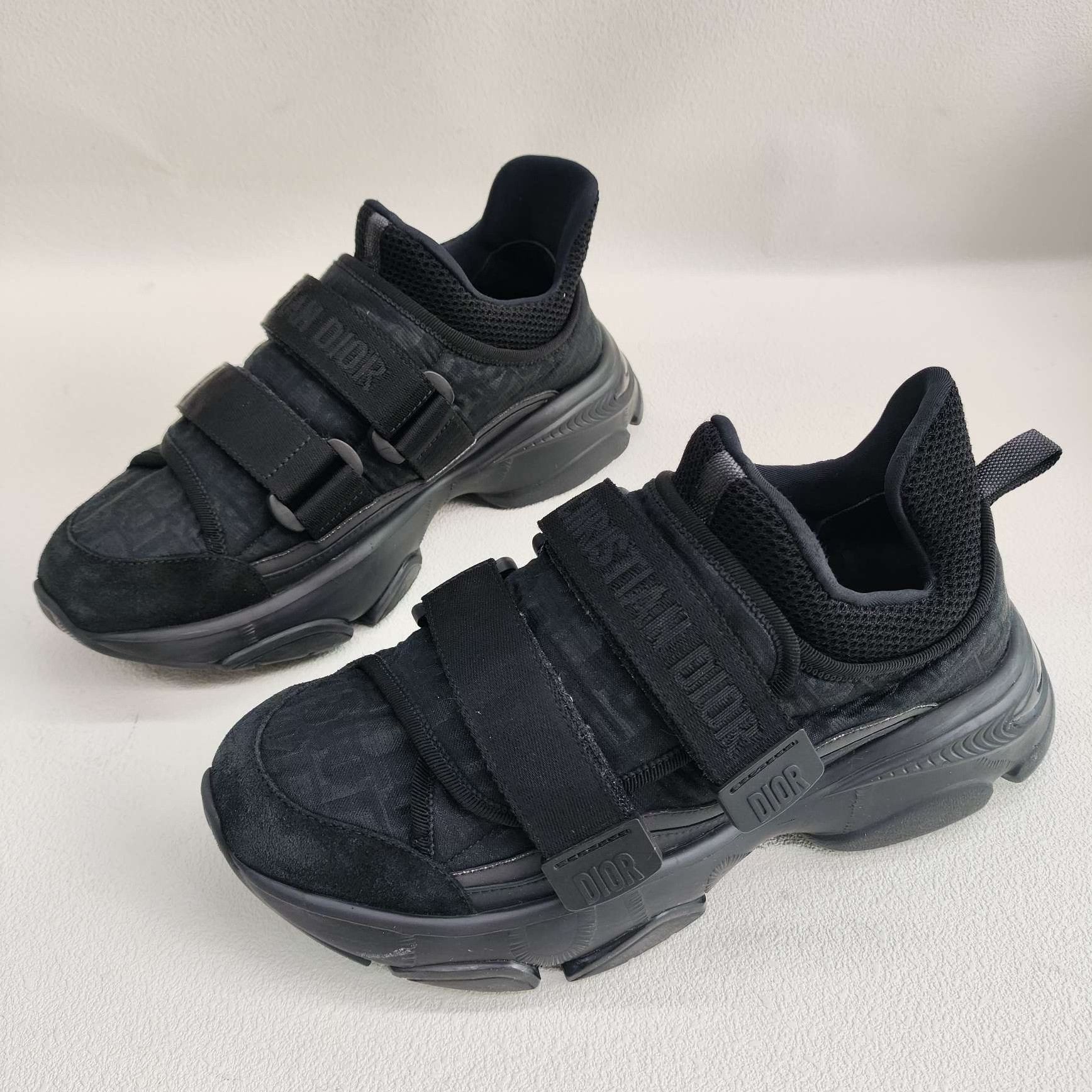 Dior Dior D-Wander Sneakers Size 37 Size US 7 / IT 37 - 2 Thumbnail