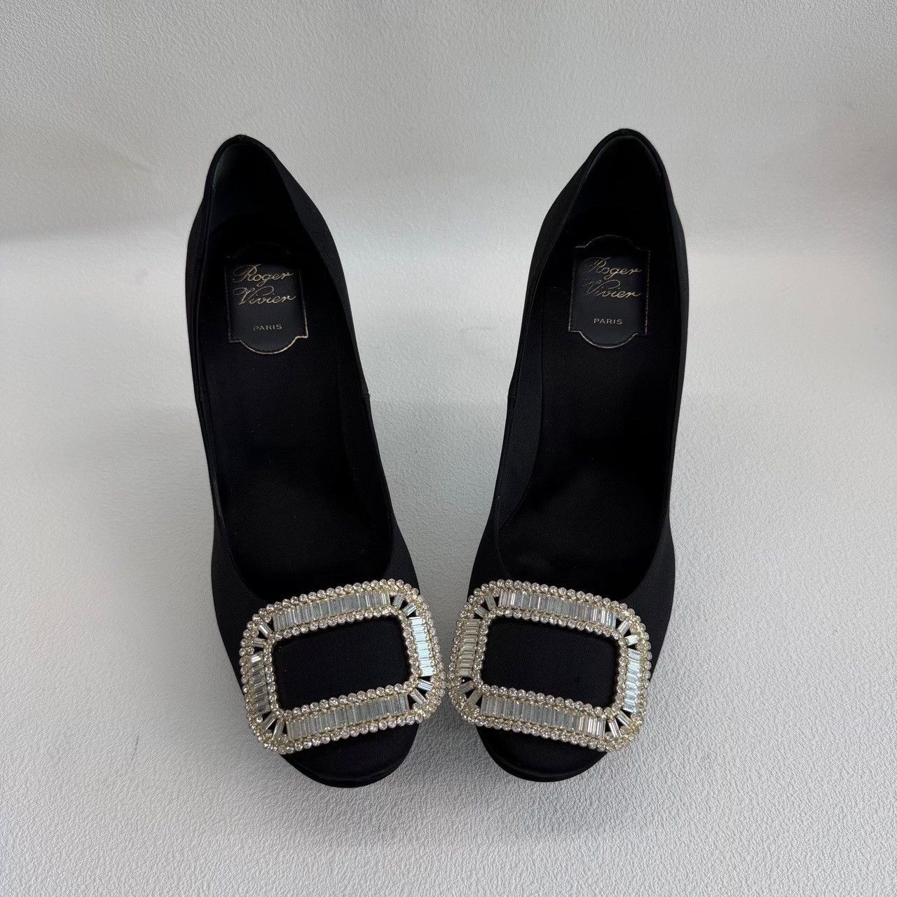 Roger Vivier Roger Vivier Crystal Buckle Satin Heels Size 39 Size US 9 / IT 39 - 10 Thumbnail