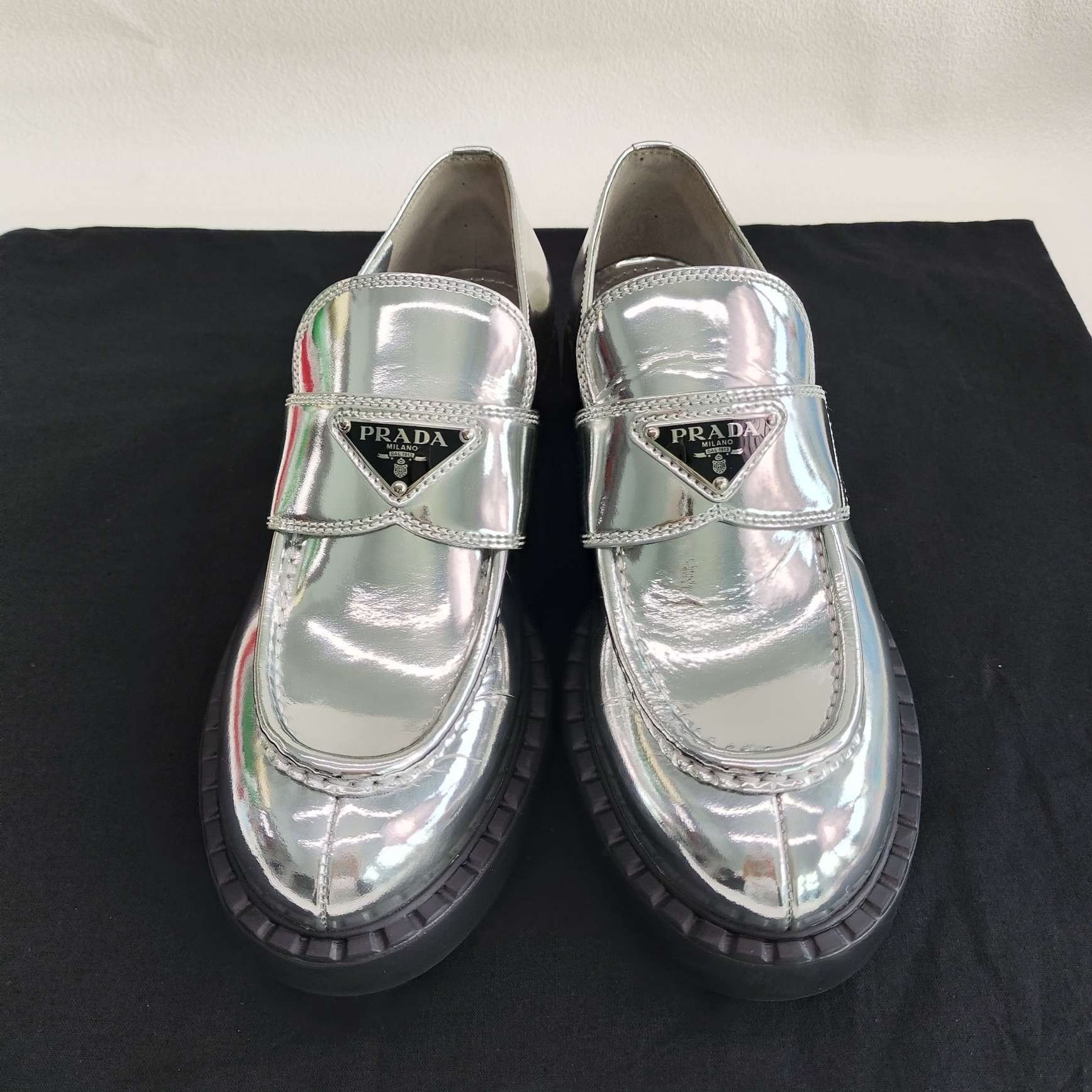 Prada Prada Triangle Logo Metallic Loafers Size 37.5 Size US 7.5 / IT 37.5 - 4 Thumbnail