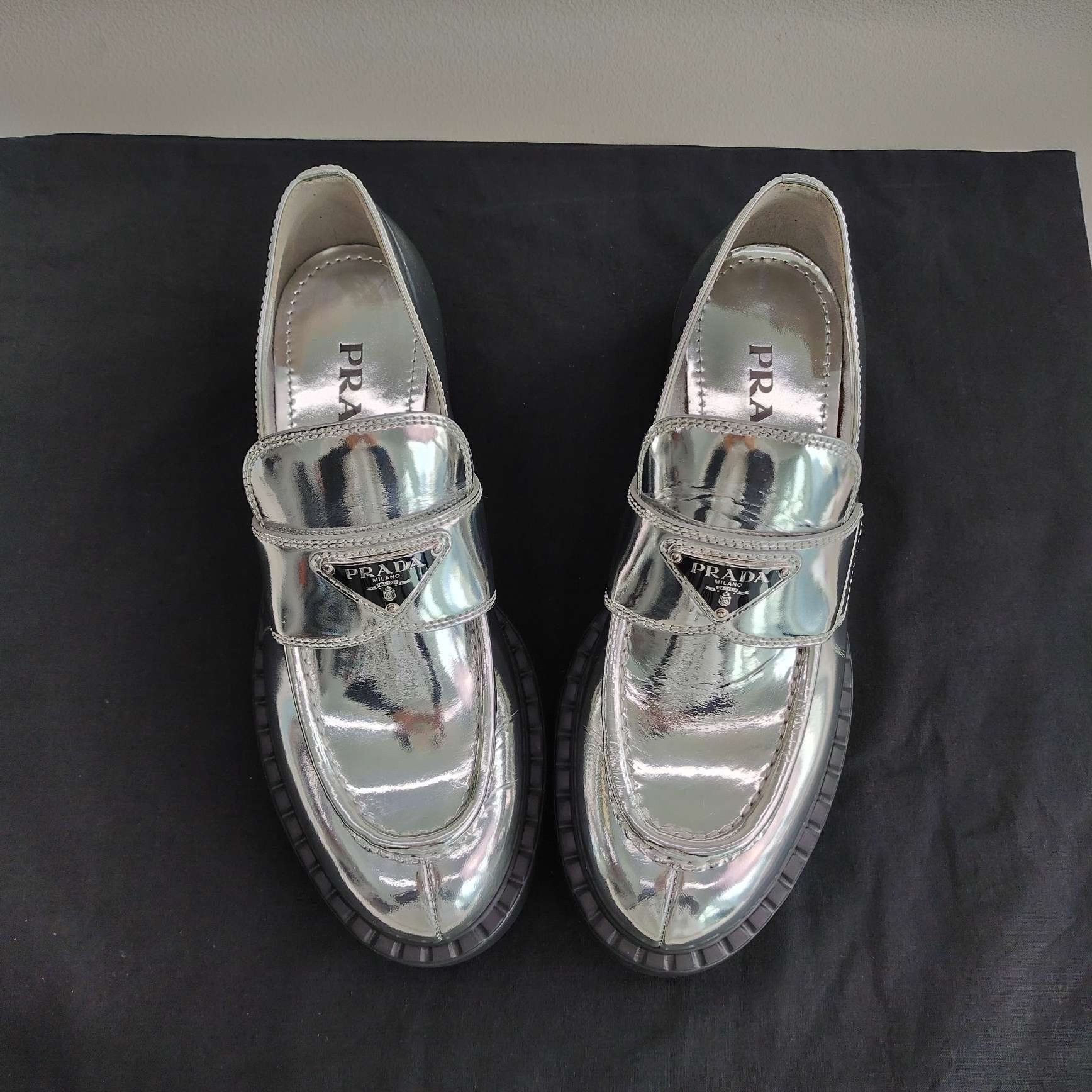 Prada Prada Triangle Logo Metallic Loafers Size 37.5 Size US 7.5 / IT 37.5 - 10 Thumbnail