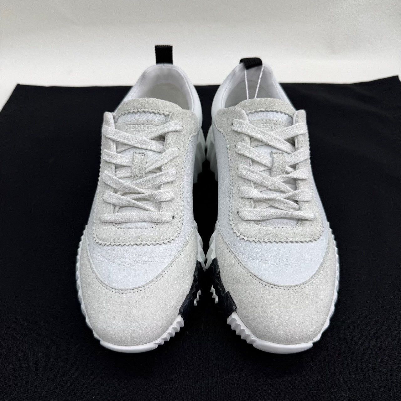 Hermes Hermès Bouncing Leather Low-Top Sneakers Size 36 Size US 6 / IT 36 - 3 Thumbnail