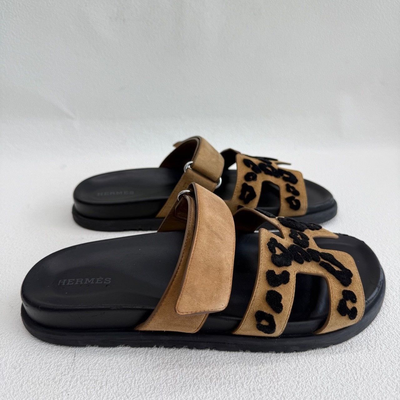 Hermes Hermès Leopard Chypre Suede Sandals Size 38 Size US 8 / IT 38 - 5 Thumbnail