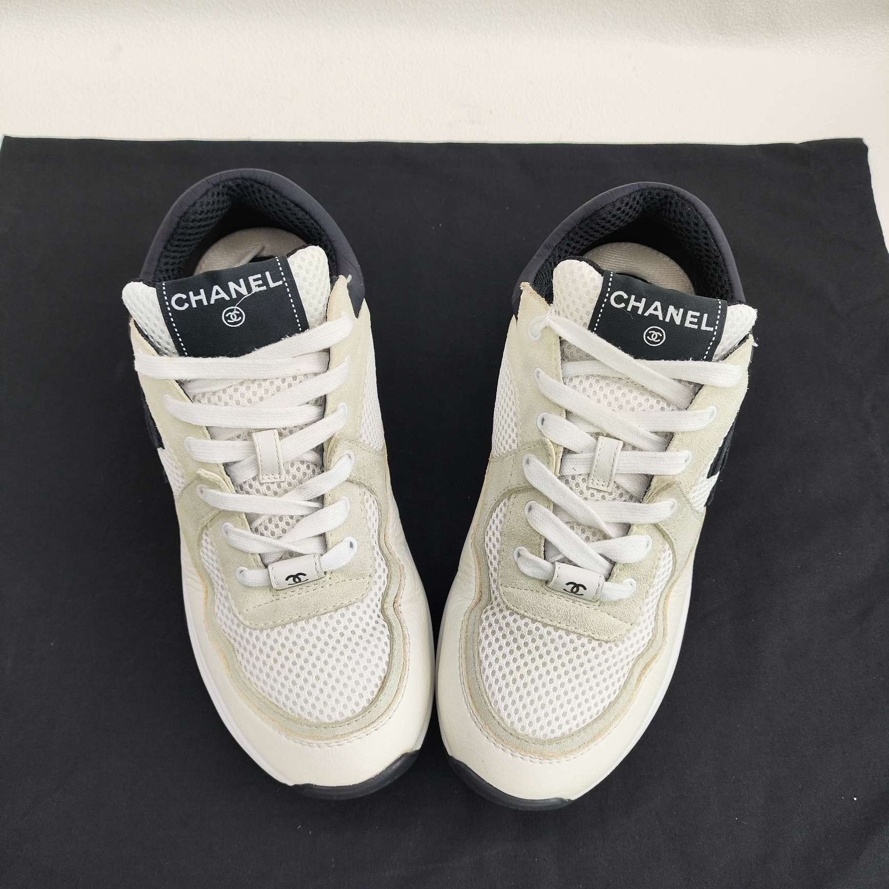 Chanel Chanel CC Logo Mesh Sneakers Size 39 Size US 9 / IT 39 - 10 Thumbnail