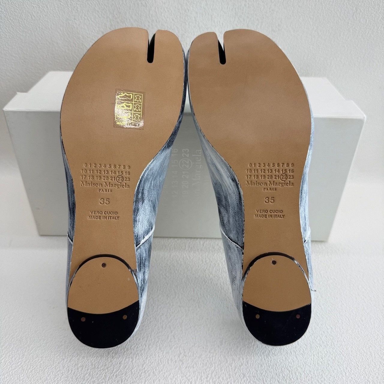 Maison Margiela Maison Margiela Painted Tabi Flats Size 35 Size US 5 / IT 35 - 9 Thumbnail