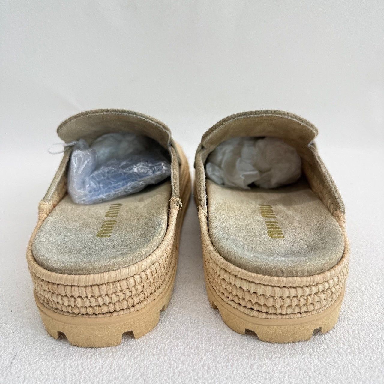 Miu Miu Miu Miu Suede Mules Size 36 Size US 6 / IT 36 - 6 Thumbnail
