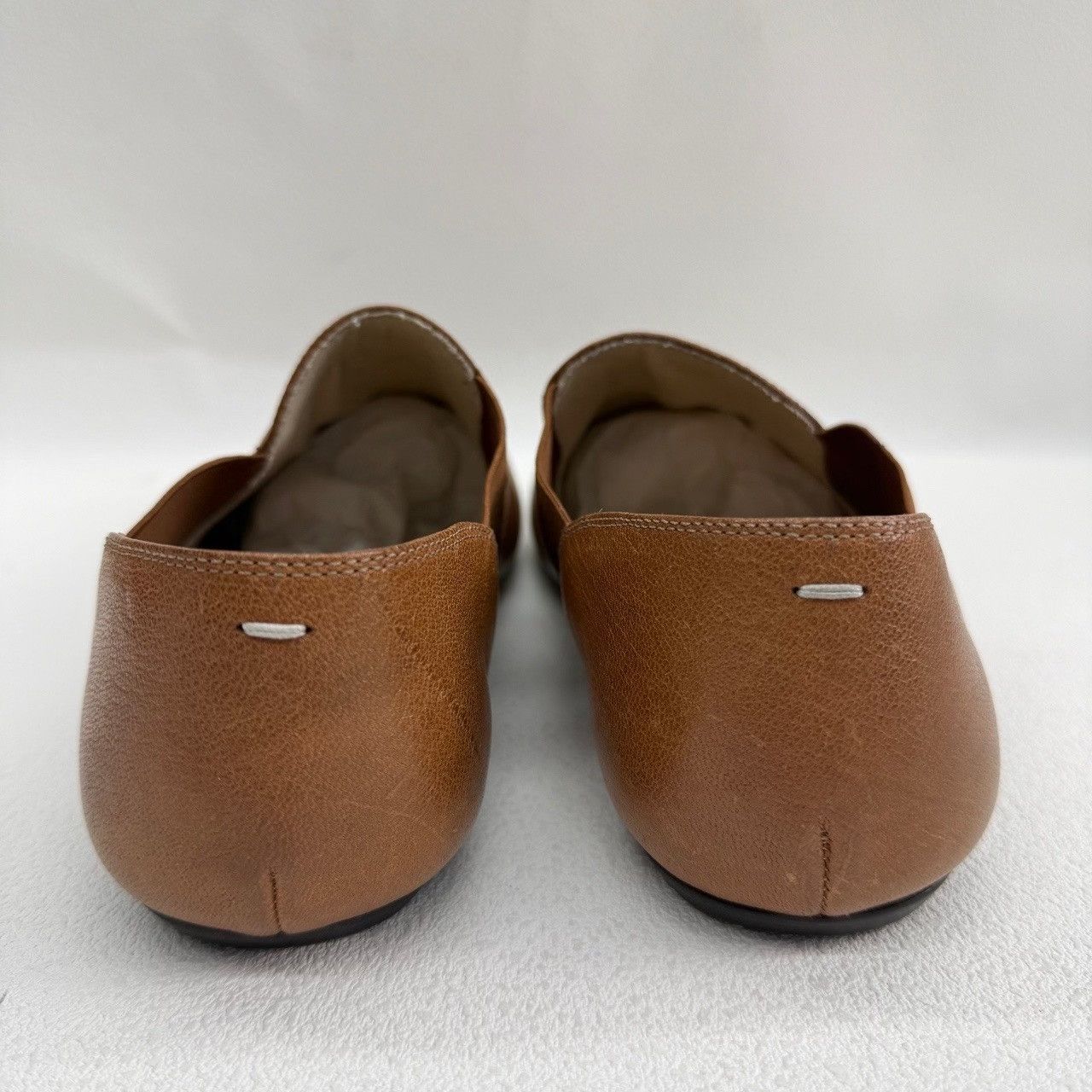 Maison Margiela Maison Margiela Brown Tabi Leather Slip Ons Size US 8 Size US 8 / EU 41 - 9 Thumbnail