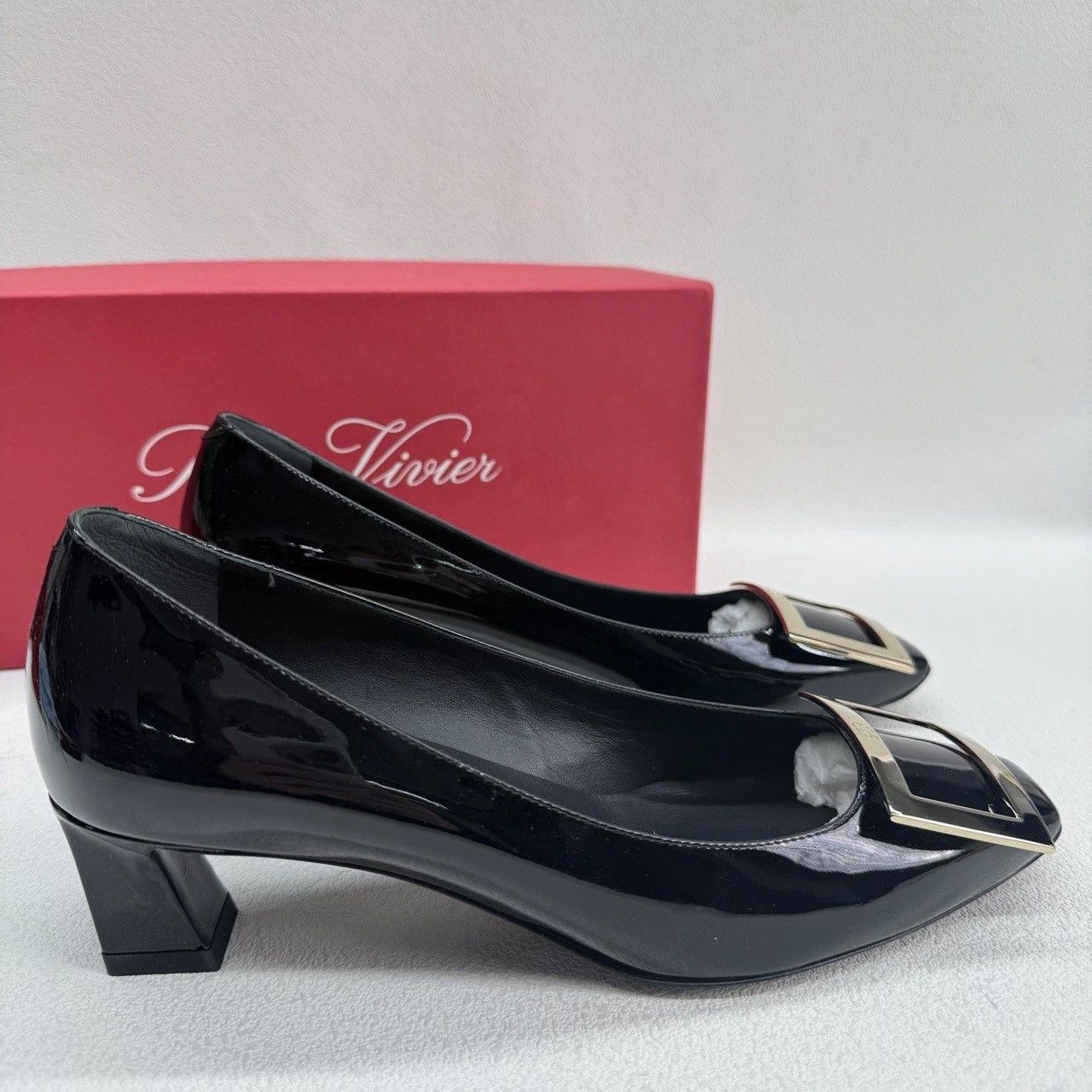 Roger Vivier Roger Vivier Trompette Patent Pumps Size 36.5 Size US 6.5 / IT 36.5 - 6 Thumbnail