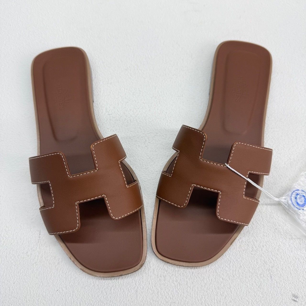 Hermes Hermès Oran Leather Sandals Size 36 Size US 6 / IT 36 - 10 Thumbnail