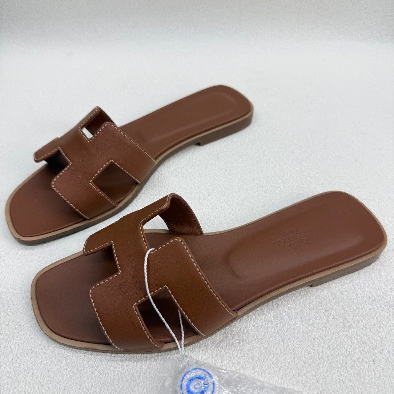 Hermes Hermès Oran Leather Sandals Size 36 Size US 6 / IT 36 - 2 Thumbnail
