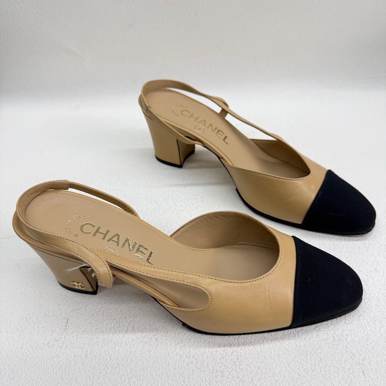 Chanel Chanel Slingback Heels Beige Black Size 36 Size US 6 / IT 36 - 4 Thumbnail