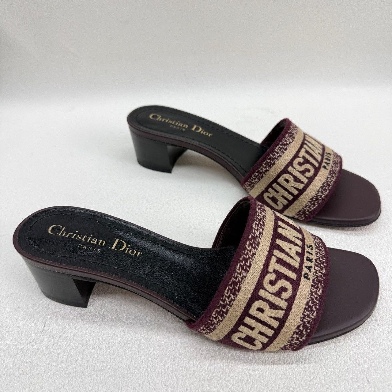 Dior Dior Dway Embroidered Sandals Size 36 Size US 6 / IT 36 - 4 Thumbnail