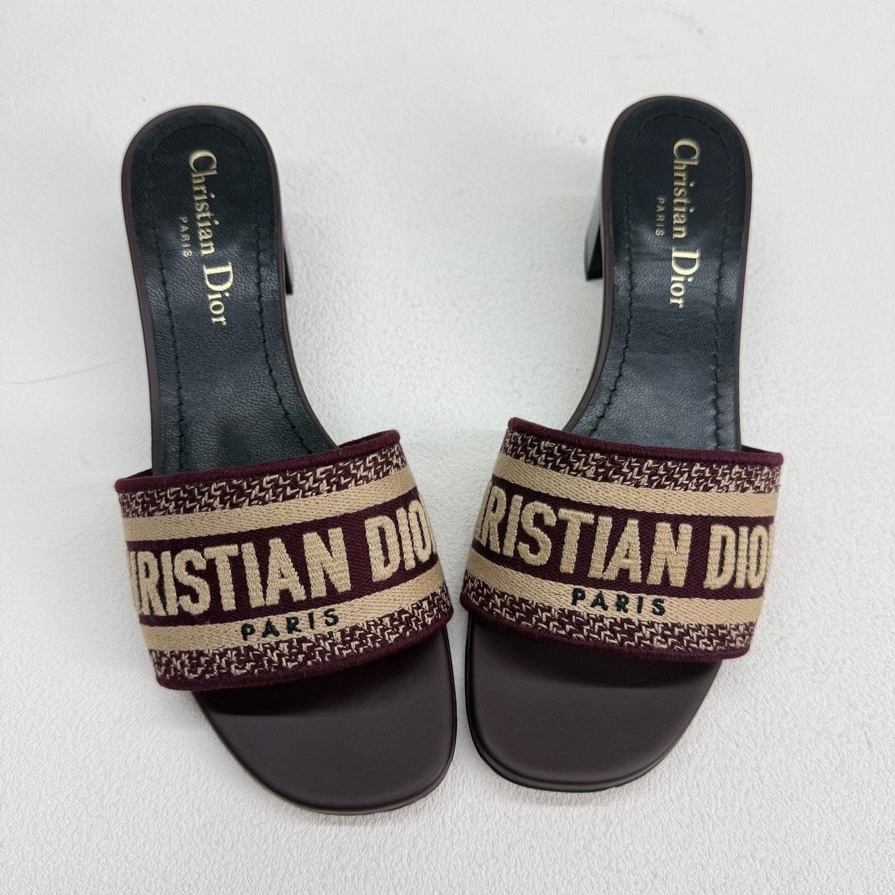 Dior Dior Dway Embroidered Sandals Size 36 Size US 6 / IT 36 - 10 Thumbnail
