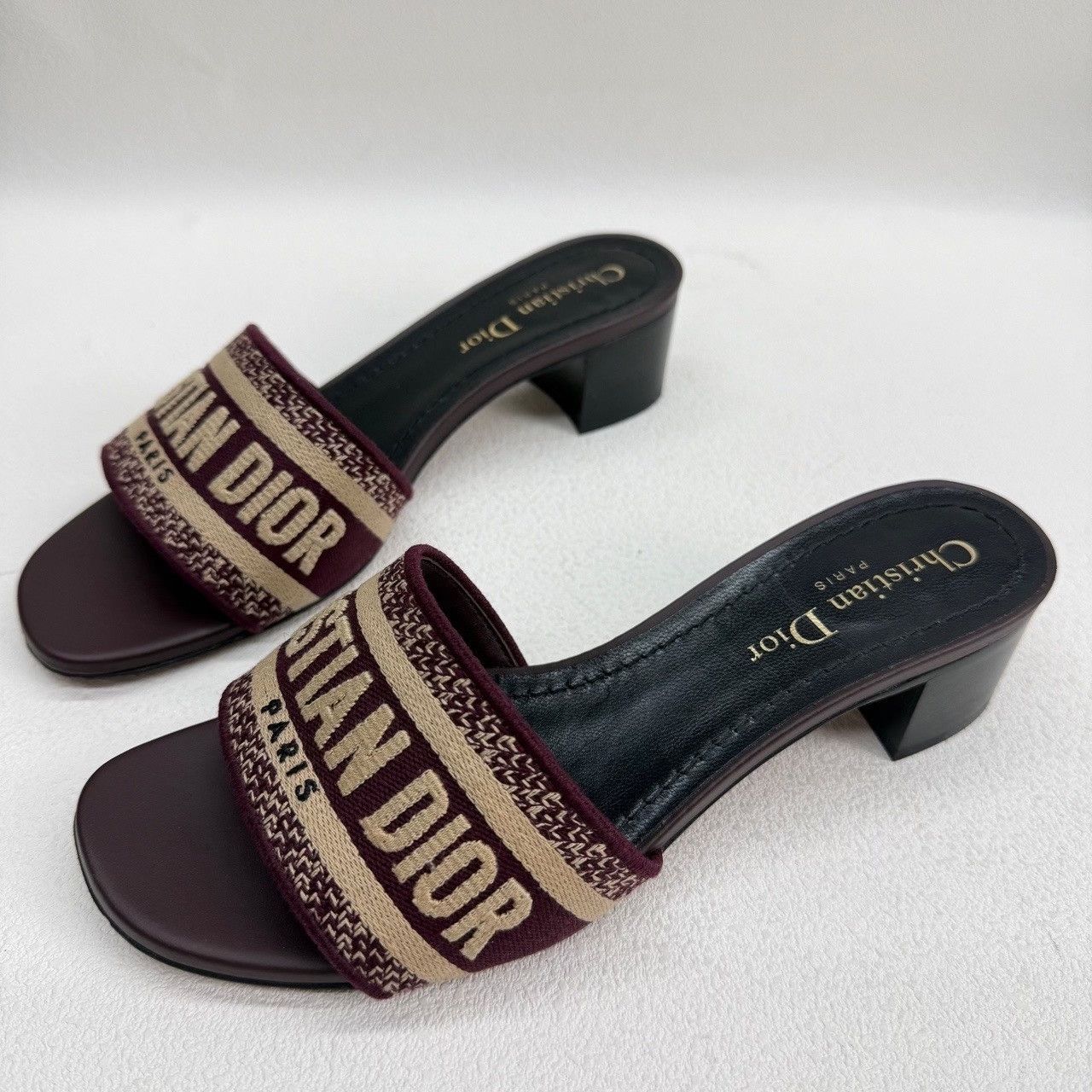 Dior Dior Dway Embroidered Sandals Size 36 Size US 6 / IT 36 - 2 Thumbnail