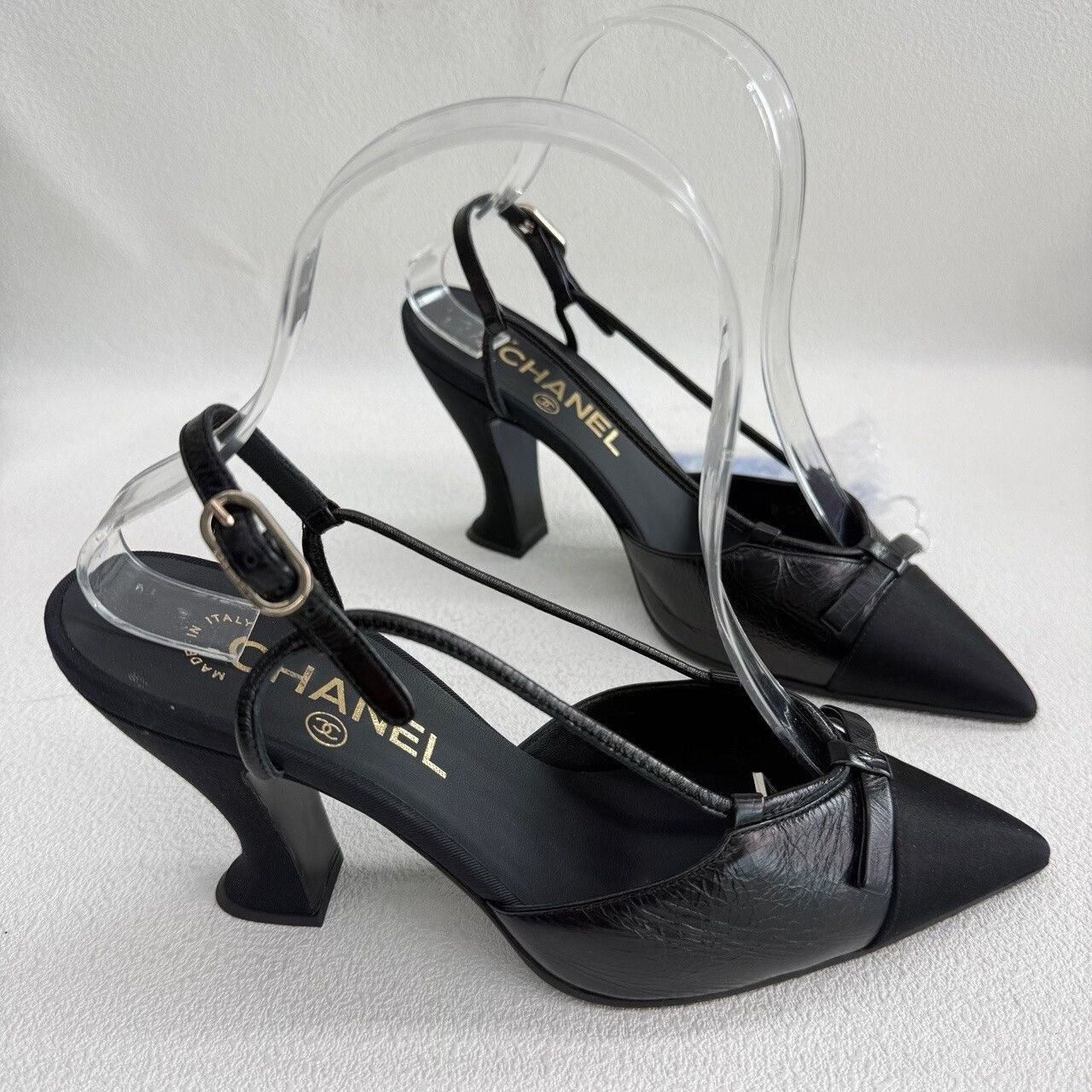 Chanel Chanel Bow Pointed Toe Heels Size 36 Size US 6 / IT 36 - 4 Thumbnail