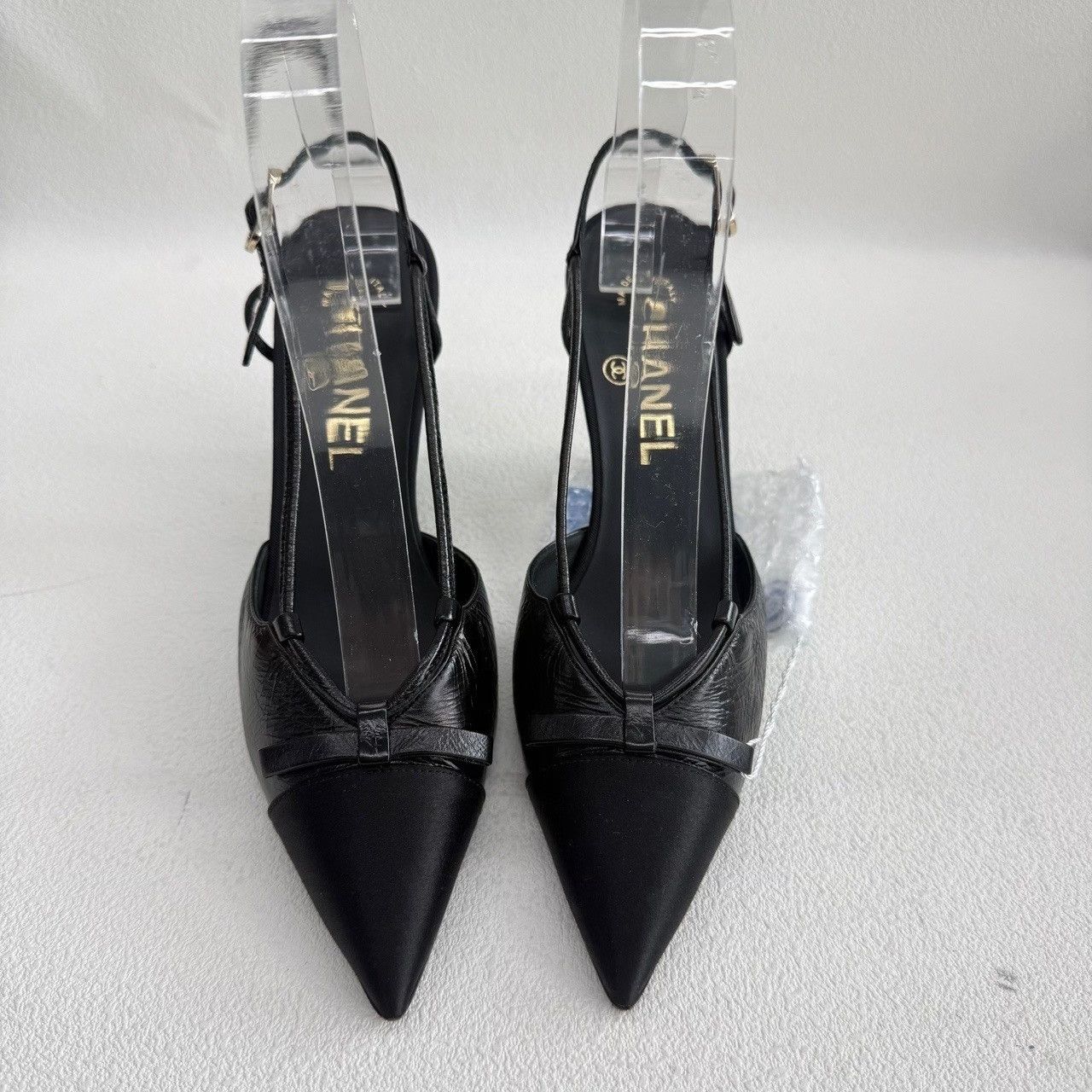 Chanel Chanel Bow Pointed Toe Heels Size 36 Size US 6 / IT 36 - 3 Thumbnail