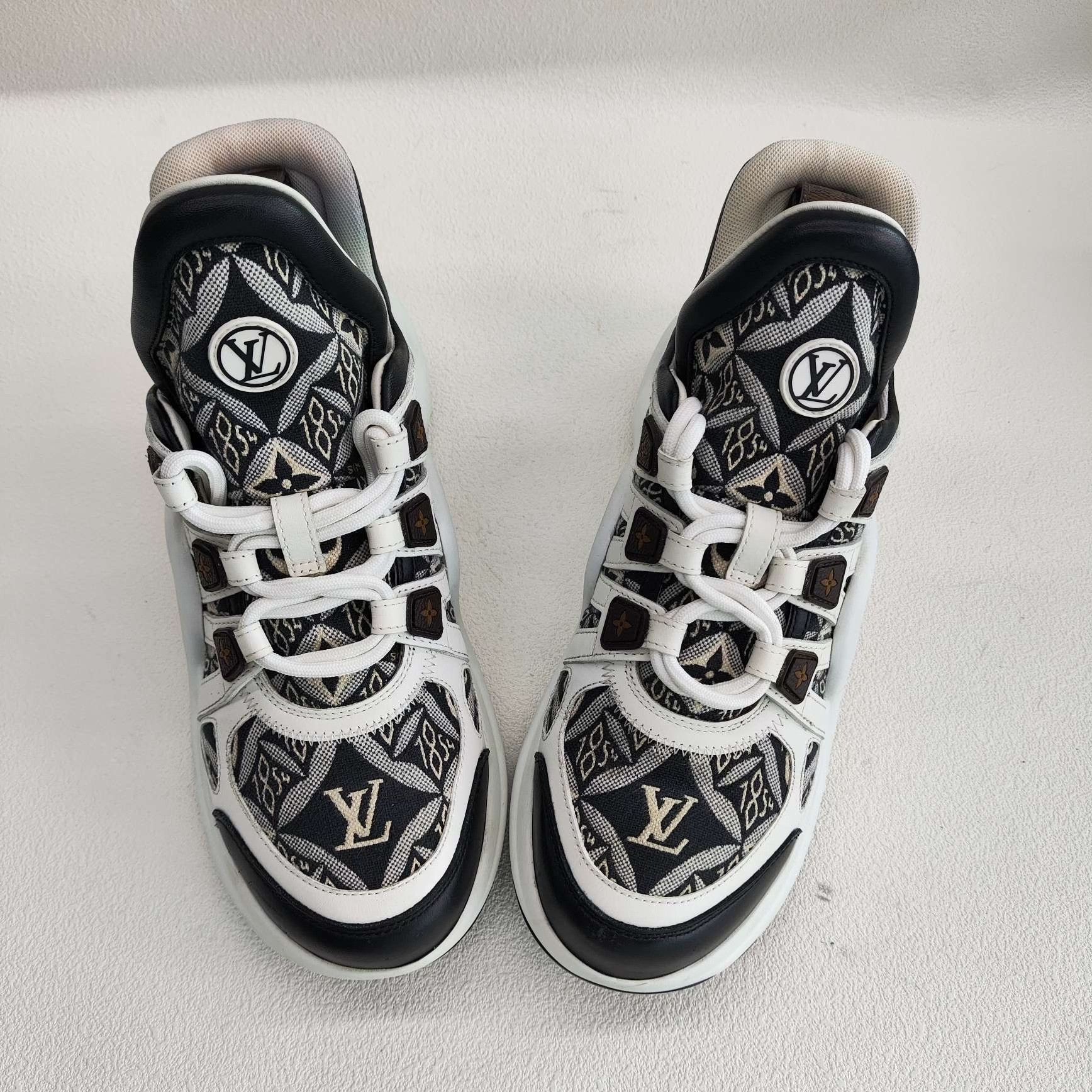 Louis Vuitton Louis Vuitton Archlight Monogram Sneakers Size 37 Size US 7 / IT 37 - 9 Thumbnail