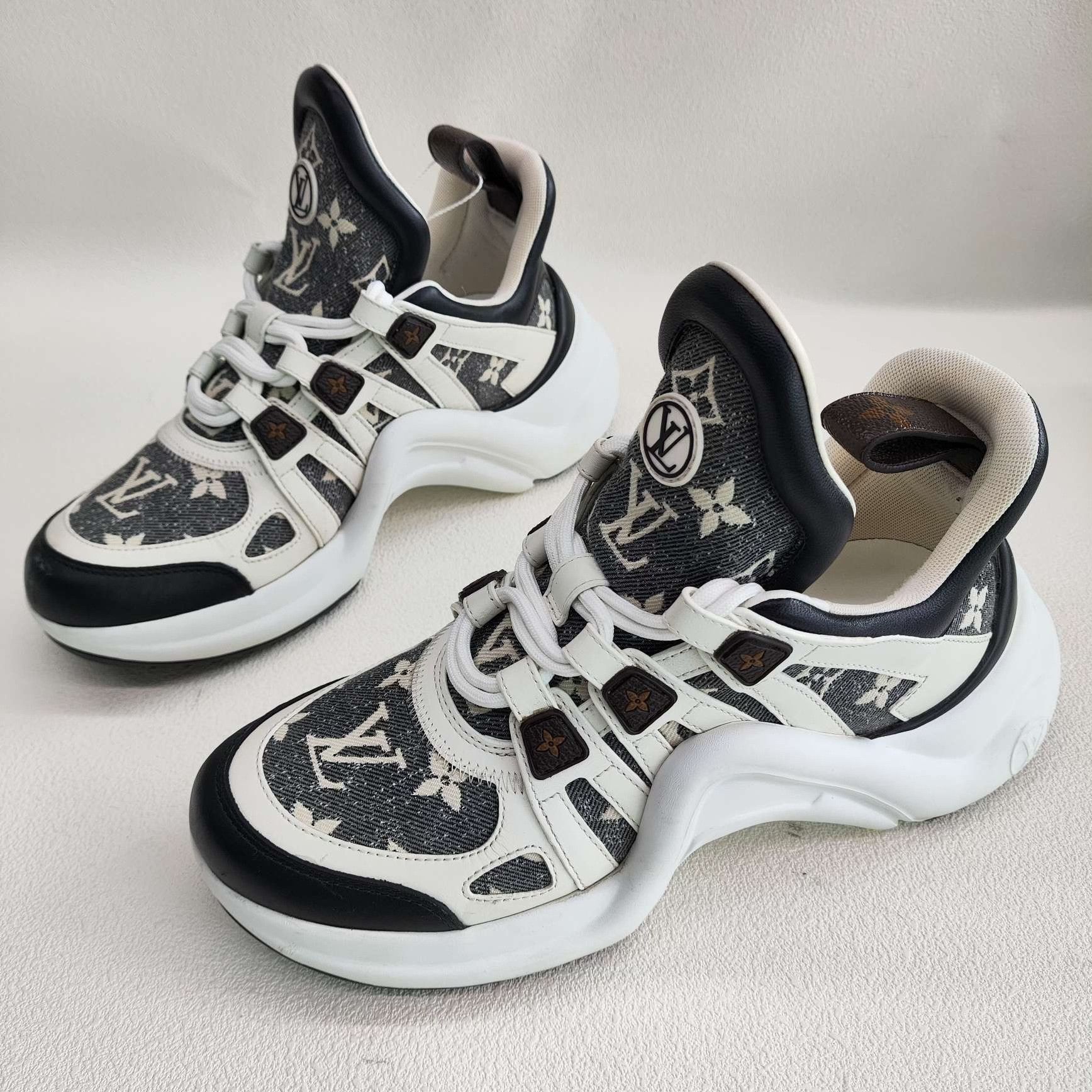 Louis Vuitton Louis Vuitton Archlight Monogram Denim Sneakers 37.5 Size US 7.5 / IT 37.5 - 2 Thumbnail