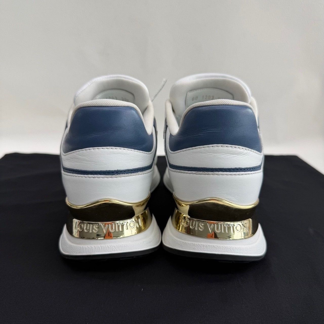 Louis Vuitton Louis Vuitton Neo Run Away Sneakers Size 36.5 Size US 5.5 / IT 35.5 - 6 Thumbnail