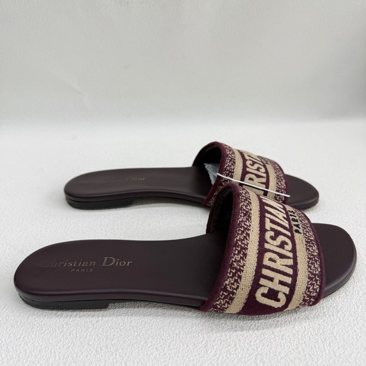 Dior Dior Dway Embroidered Slide Sandals Size 36.5 Size US 6.5 / IT 36.5 - 5 Thumbnail