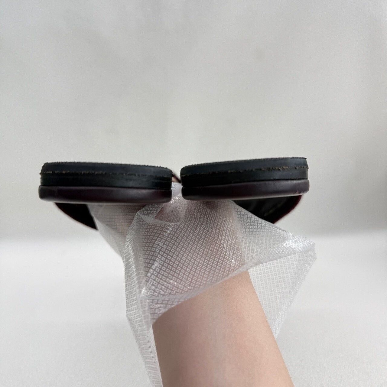 Dior Dior Dway Embroidered Slide Sandals Size 36.5 Size US 6.5 / IT 36.5 - 7 Thumbnail