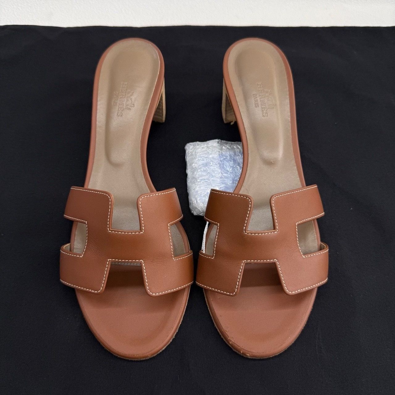Hermes Hermès Oasis Leather Block Heel Sandals Size 39 Size US 9 / IT 39 - 3 Thumbnail