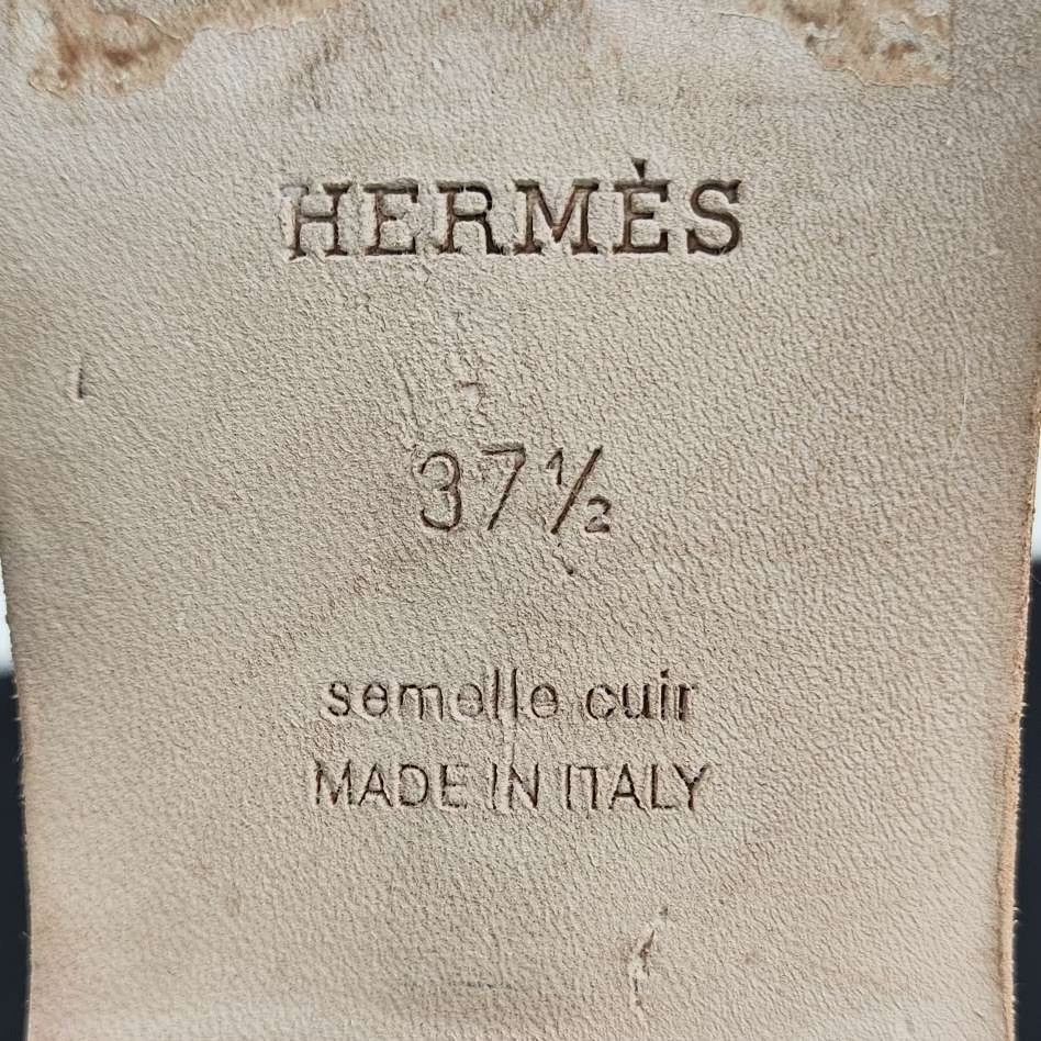 Hermes Hermès Oran Sandals White Size 37.5 Size US 7.5 / IT 37.5 - 7 Thumbnail