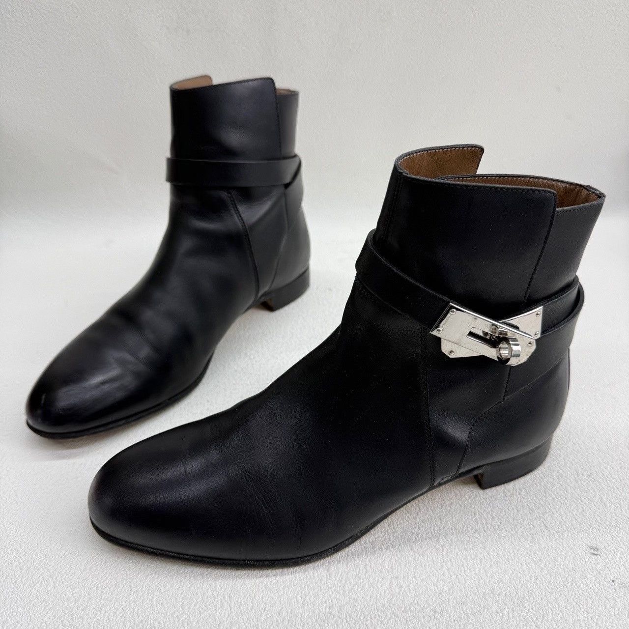 Hermes Hermes Kelly Leather Ankle Boots Size 36.5 Size US 6.5 / IT 36.5 - 2 Thumbnail