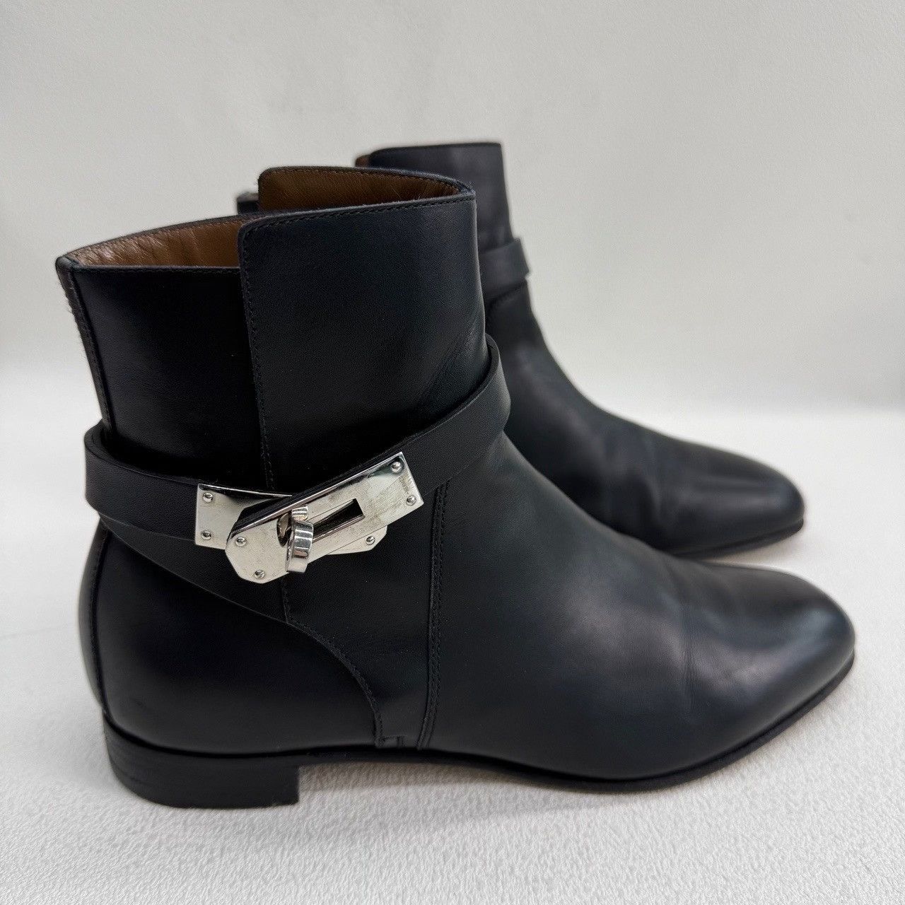 Hermes Hermes Kelly Leather Ankle Boots Size 36.5 Size US 6.5 / IT 36.5 - 6 Thumbnail