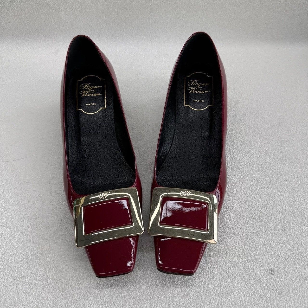 Roger Vivier Roger Vivier Patent Leather Buckle Heels Size 37.5 Size US 7.5 / IT 37.5 - 10 Thumbnail