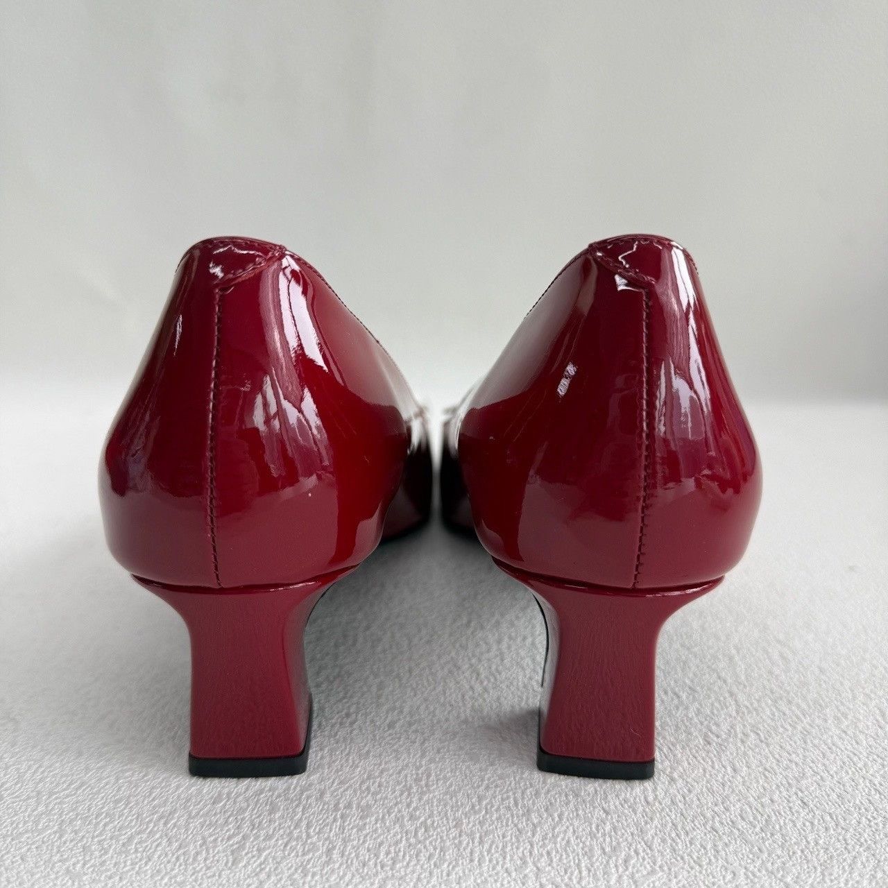 Roger Vivier Roger Vivier Patent Leather Buckle Heels Size 37 Size US 7 / IT 37 - 6 Thumbnail