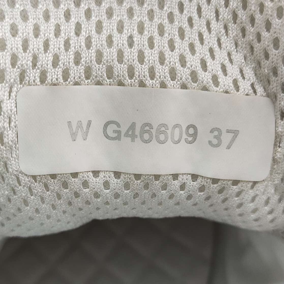 Chanel Chanel Metallic Gold Leather Sneakers Size 37 Size US 7 / IT 37 - 6 Thumbnail