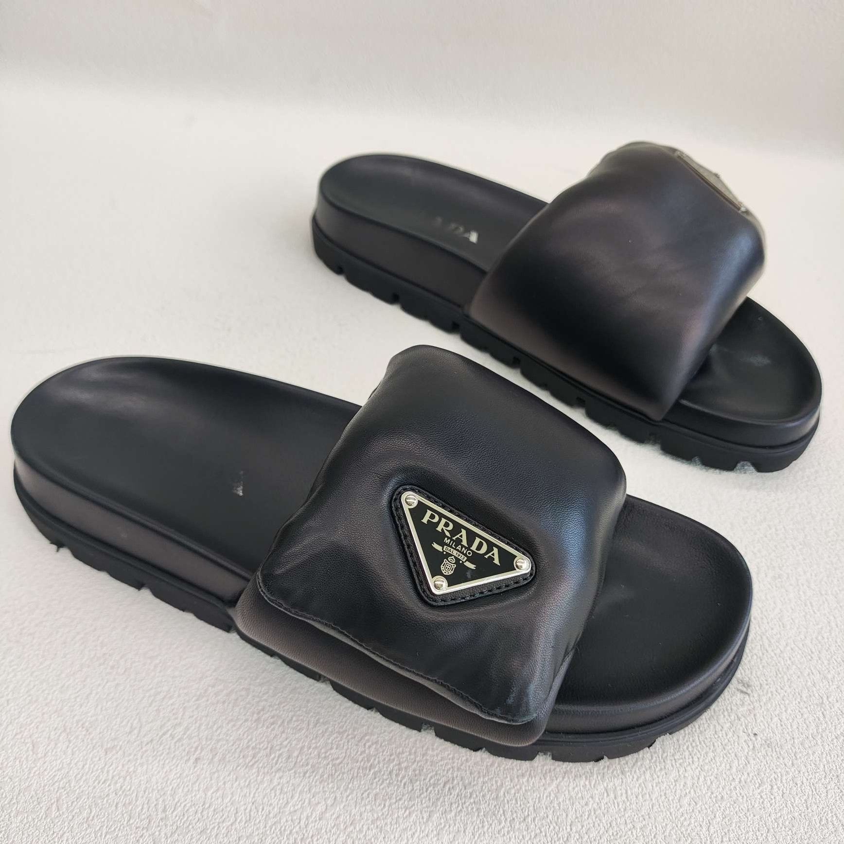 Prada Prada Logo Padded Leather Slides Size 37.5 Size US 7.5 / IT 37.5 - 4 Thumbnail
