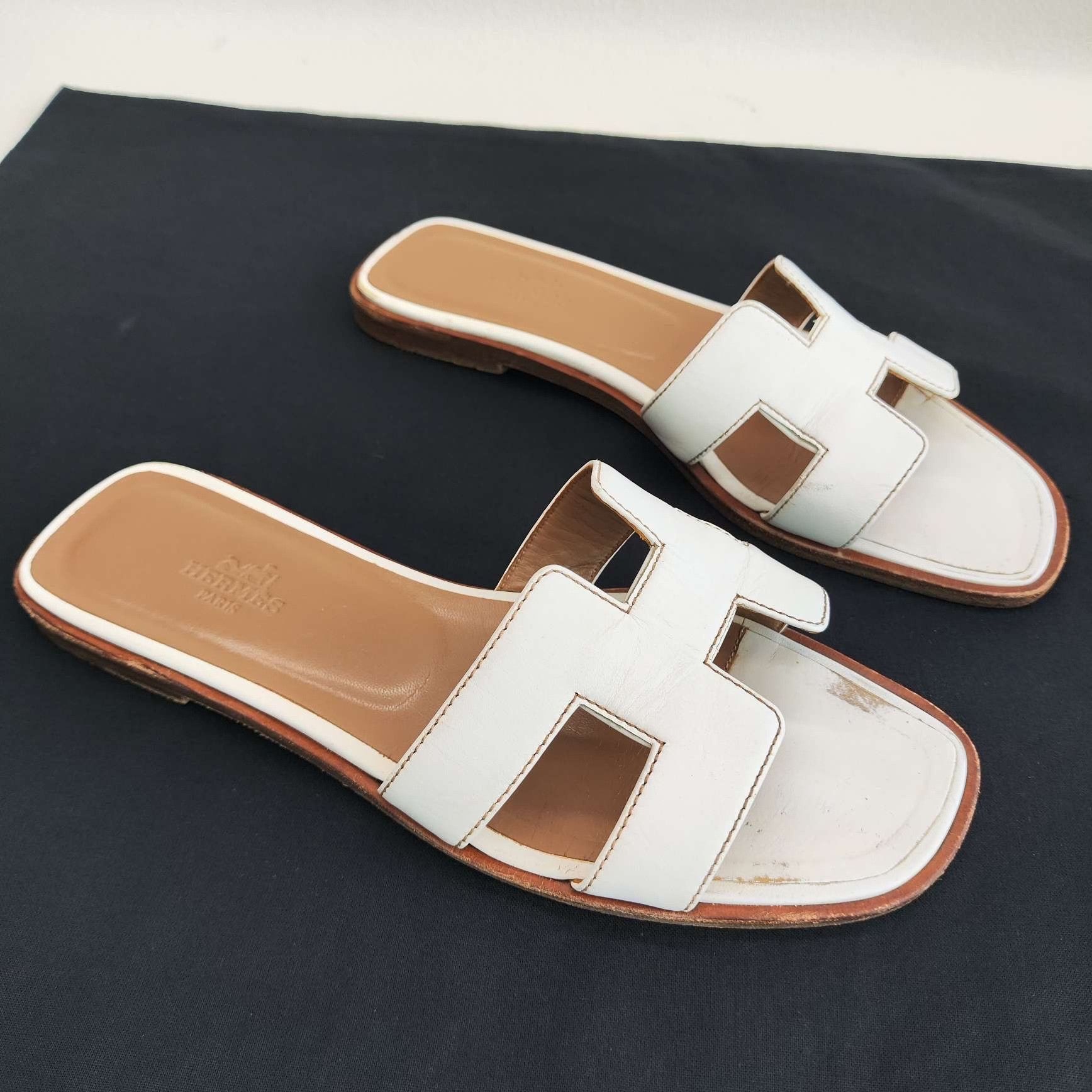 Hermes Hermès White Oran Sandals Size 36 Size US 6 / IT 36 - 4 Thumbnail