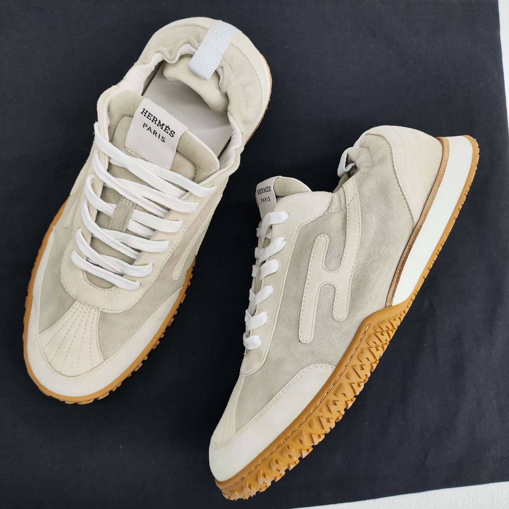 Hermes Hermès Jet Suede Low-Top Sneakers Size 41 Size US 8 / EU 41 - 9 Thumbnail