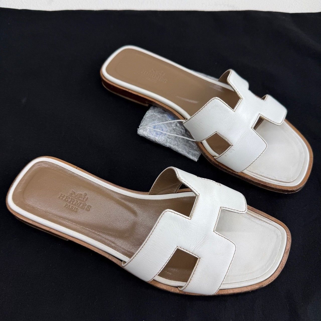 Hermes Hermès Oran Leather Sandals Size 36 Size US 6 / IT 36 - 4 Thumbnail