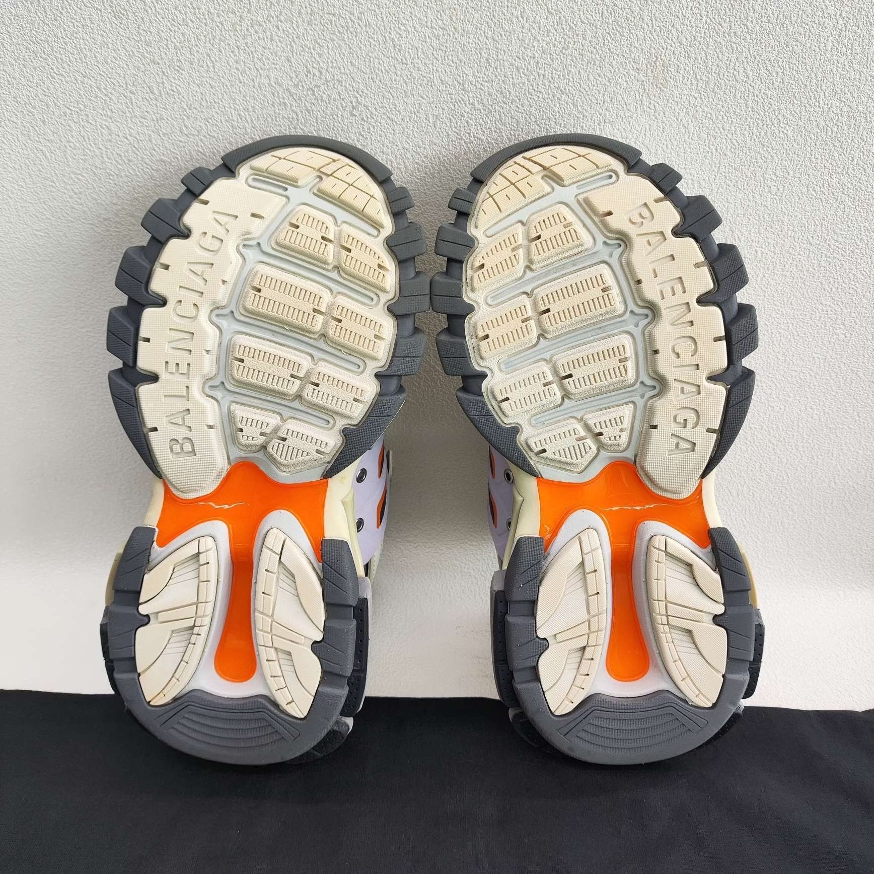 Balenciaga Balenciaga Track Multi-Color Sneakers Size 36 Size US 6 / IT 36 - 8 Thumbnail