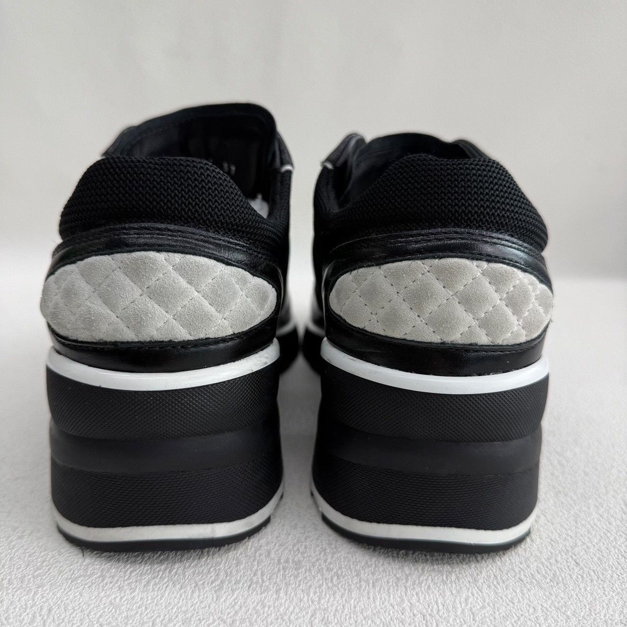Chanel Chanel CC Logo Platform Low-Top Sneakers Size 37 Size US 7 / IT 37 - 7 Thumbnail