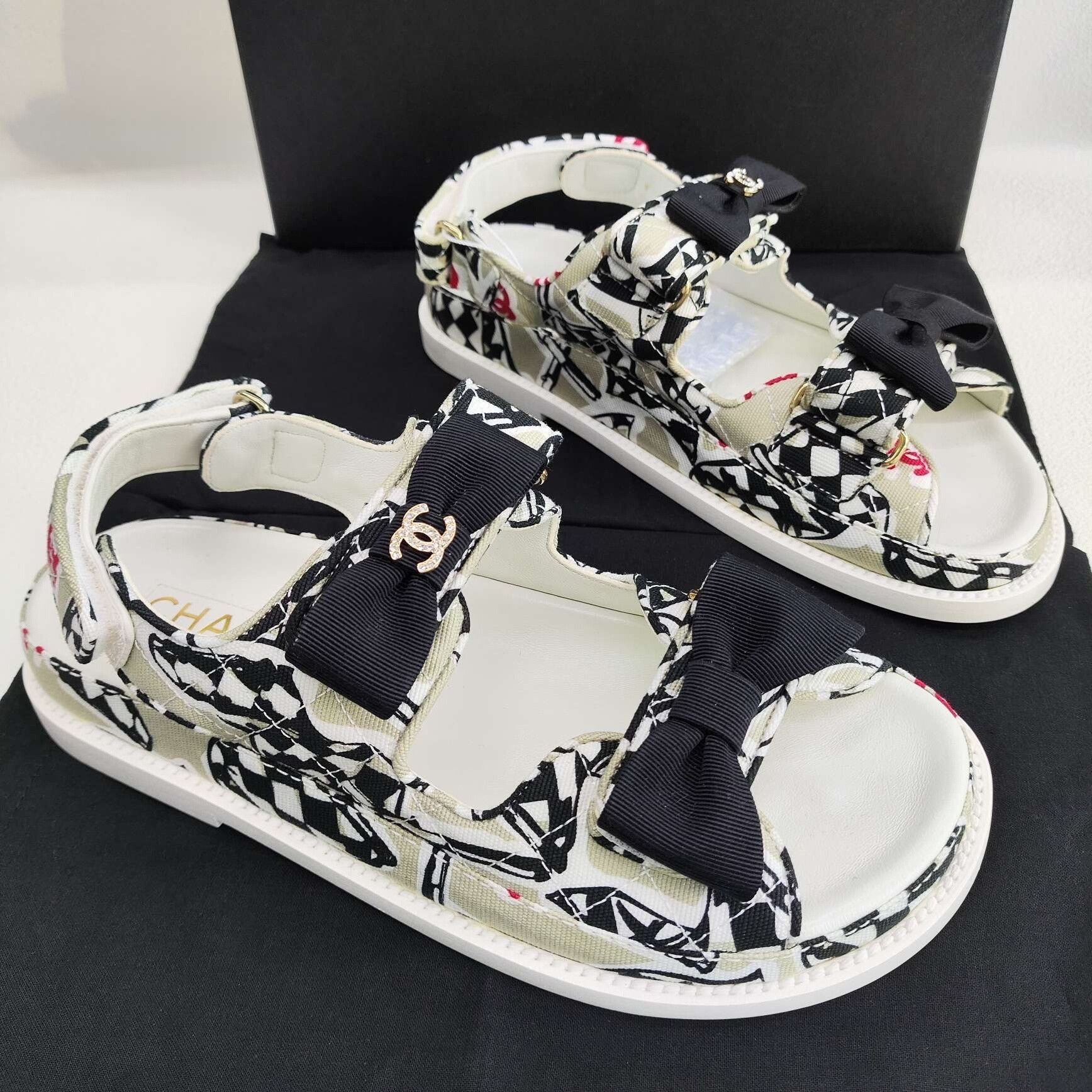 Chanel Chanel Patterned Bow Detail Dad Sandals Size 36.5 Size US 6.5 / IT 36.5 - 4 Thumbnail