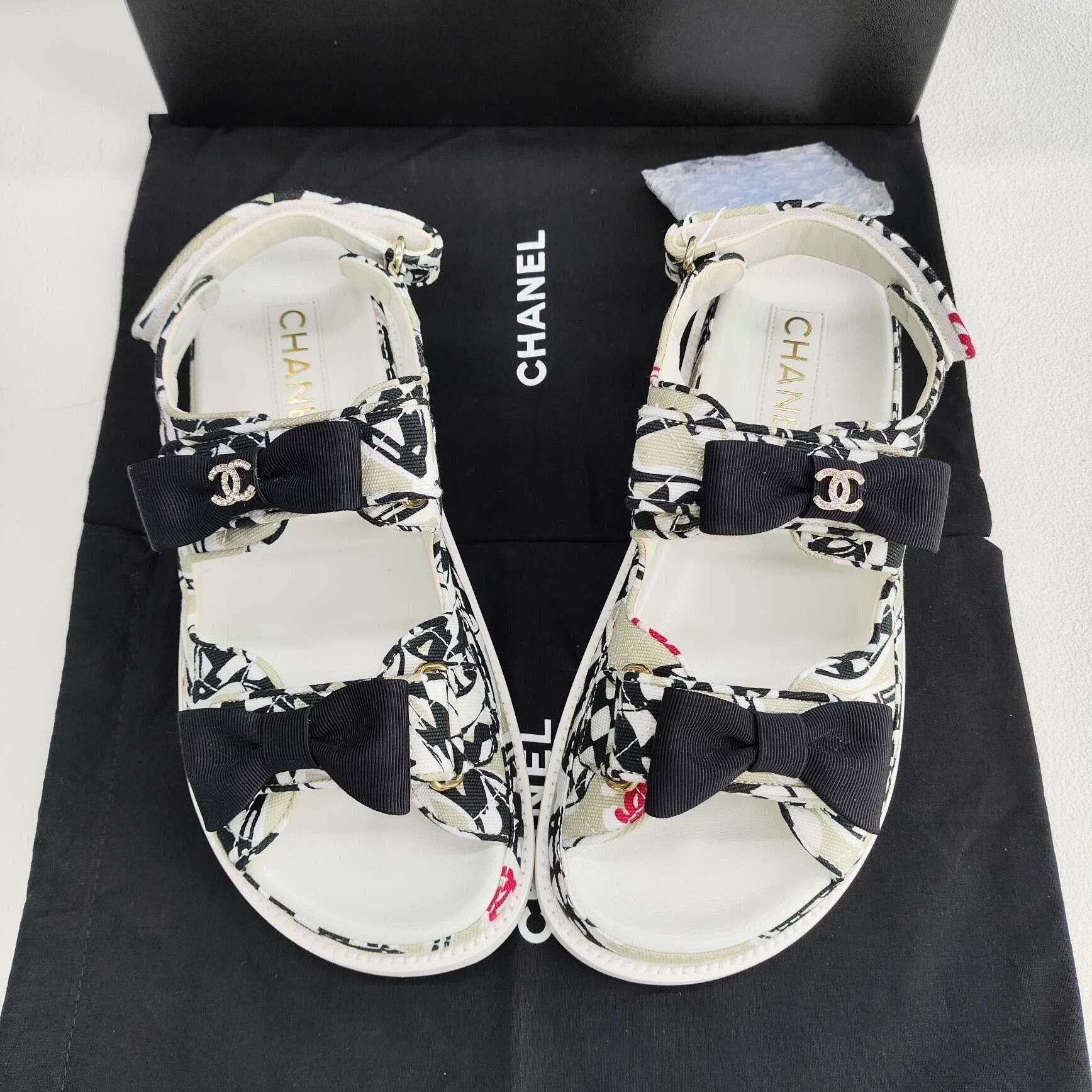 Chanel Chanel Patterned Bow Detail Dad Sandals Size 36.5 Size US 6.5 / IT 36.5 - 10 Thumbnail