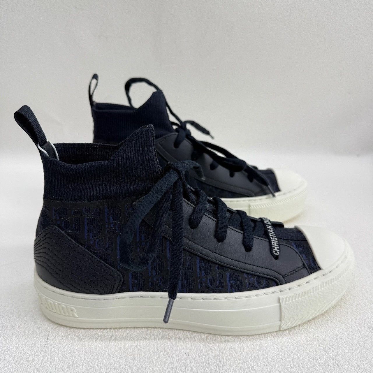 Dior Dior Oblique Hi-Top Sneakers Size 35 Size US 5 / IT 35 - 6 Thumbnail