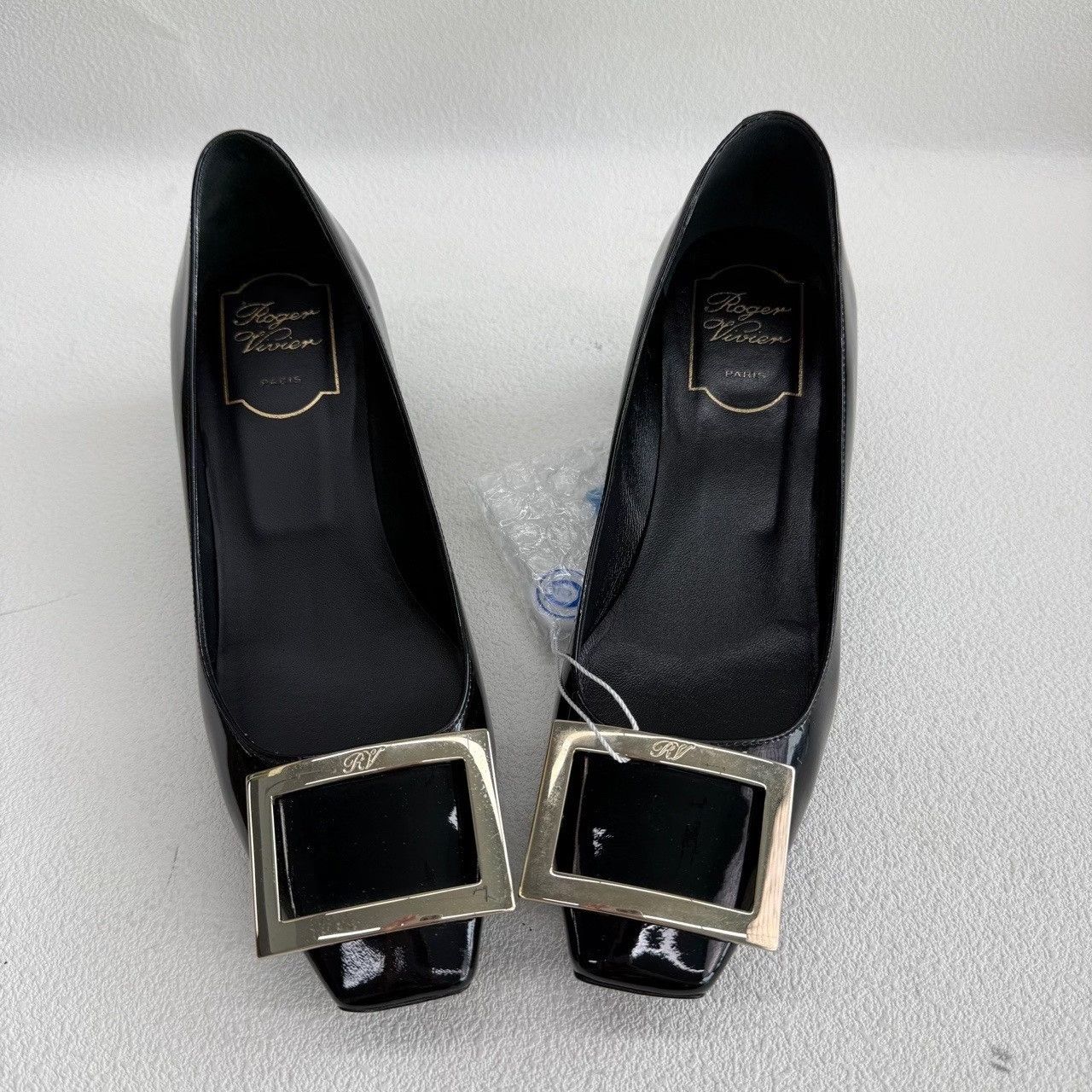 Roger Vivier Roger Vivier Patent Leather Buckle Heels Size 36.5 Size US 6.5 / IT 36.5 - 10 Thumbnail